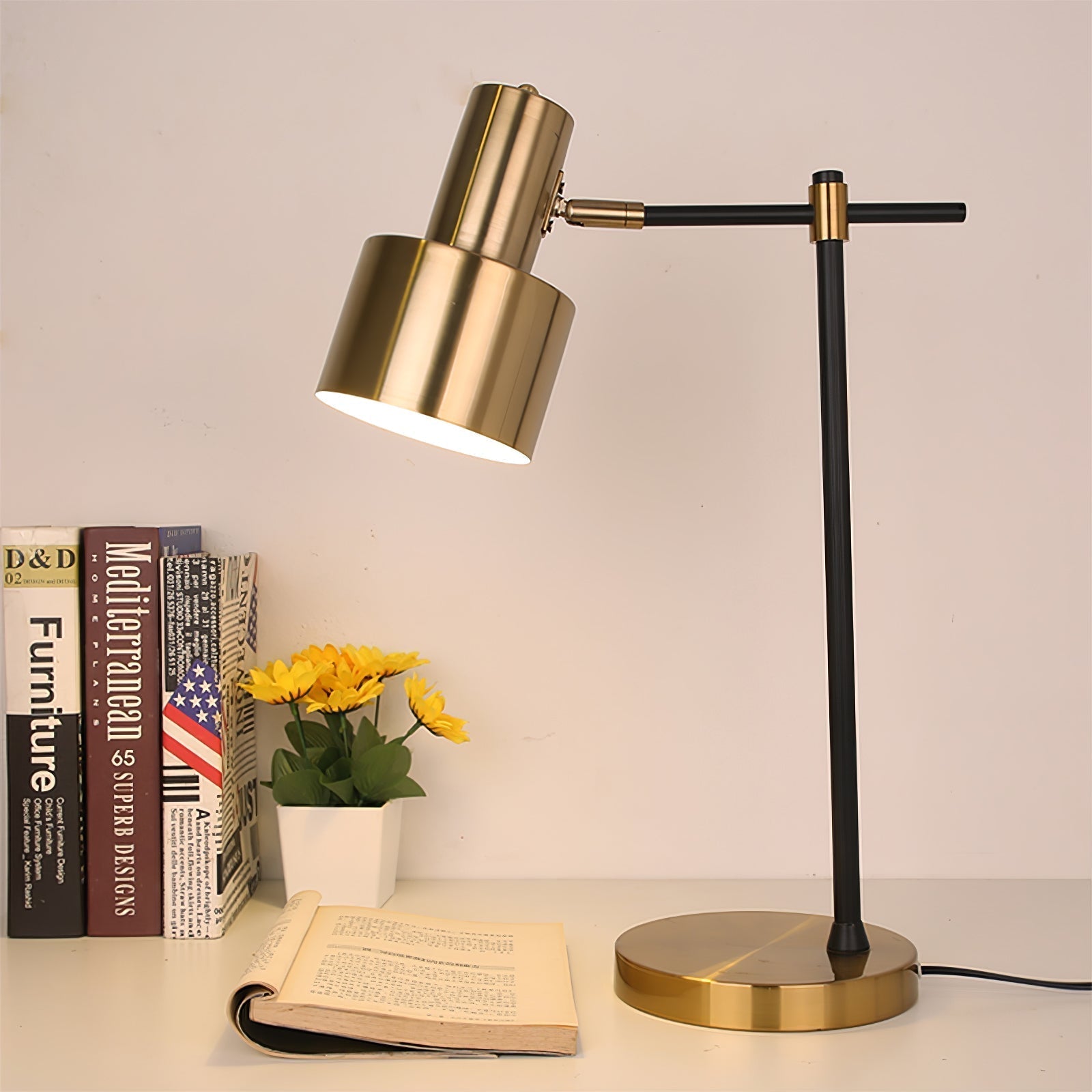 Selinena Modern Table Lamp