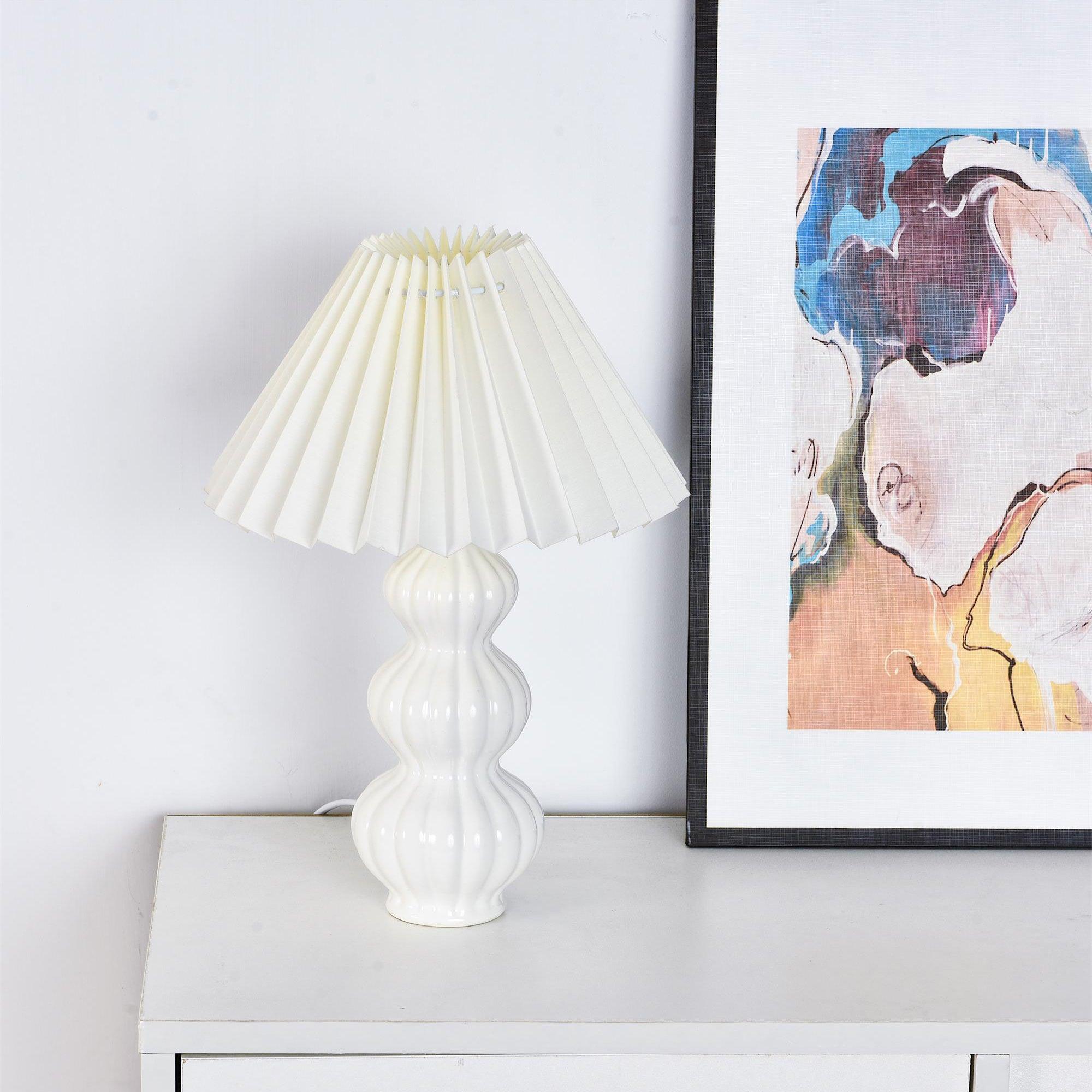 Hart Vintage Fabric Table lamp