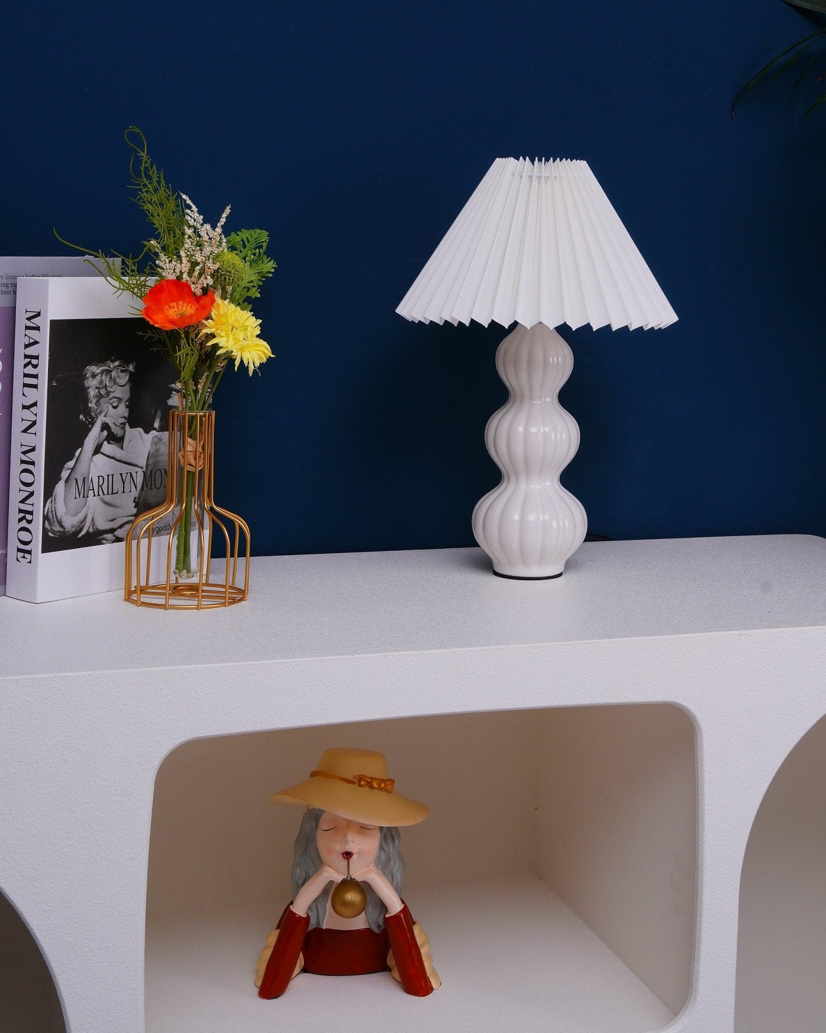Hart Vintage Fabric Table lamp