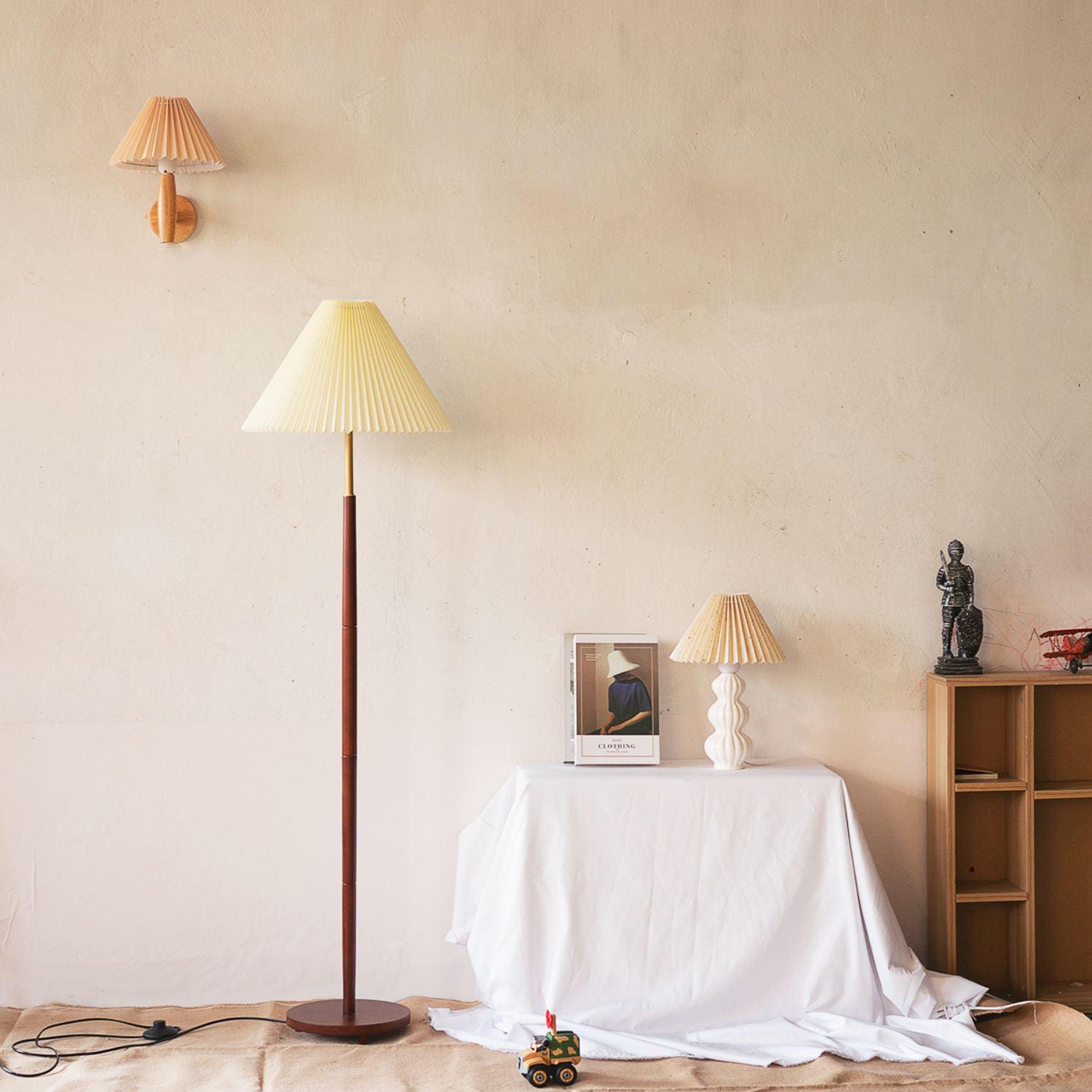 Hart Vintage Fabric Table lamp