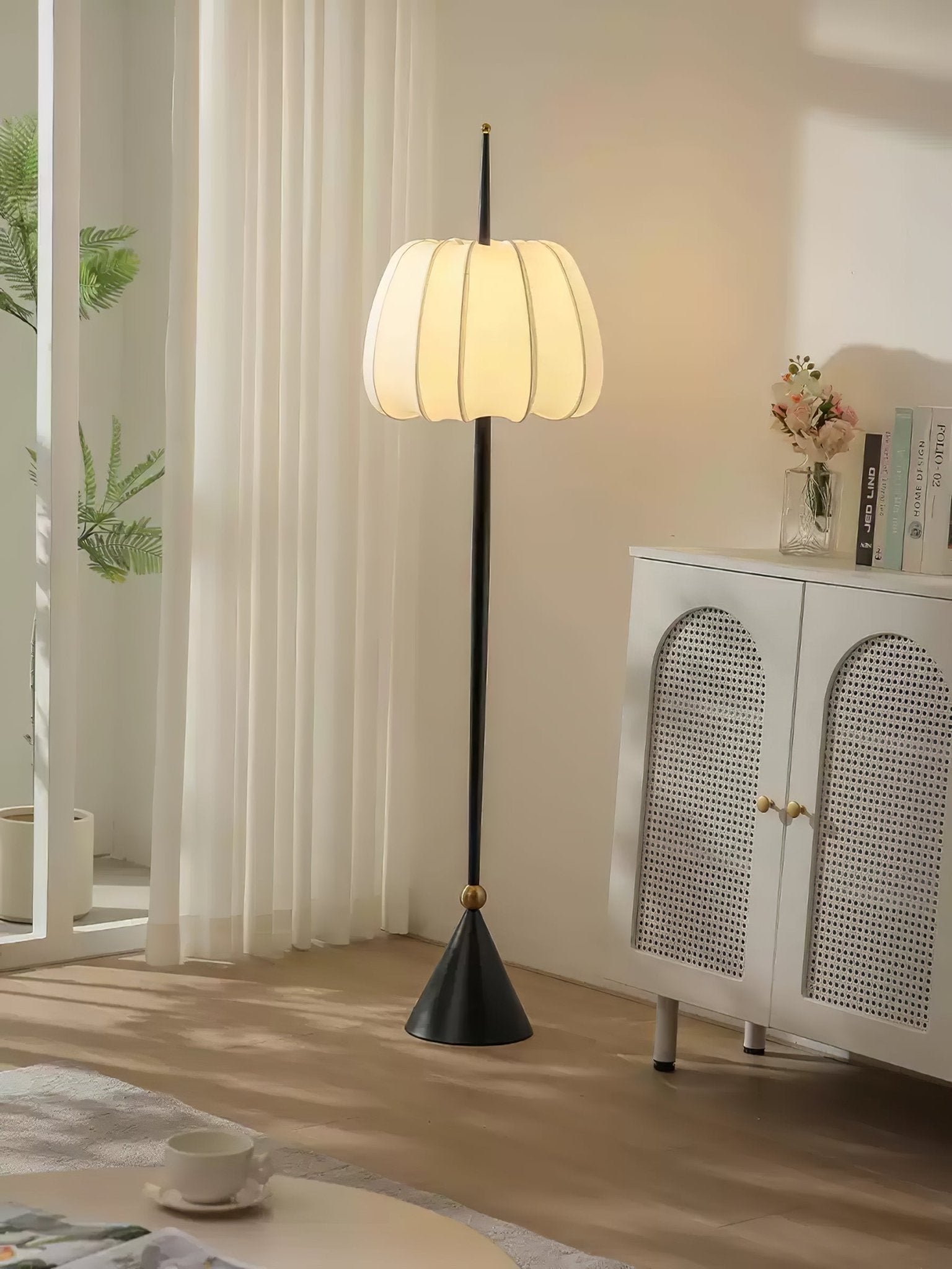 Pick Minimalist Fabric Floor Lamp