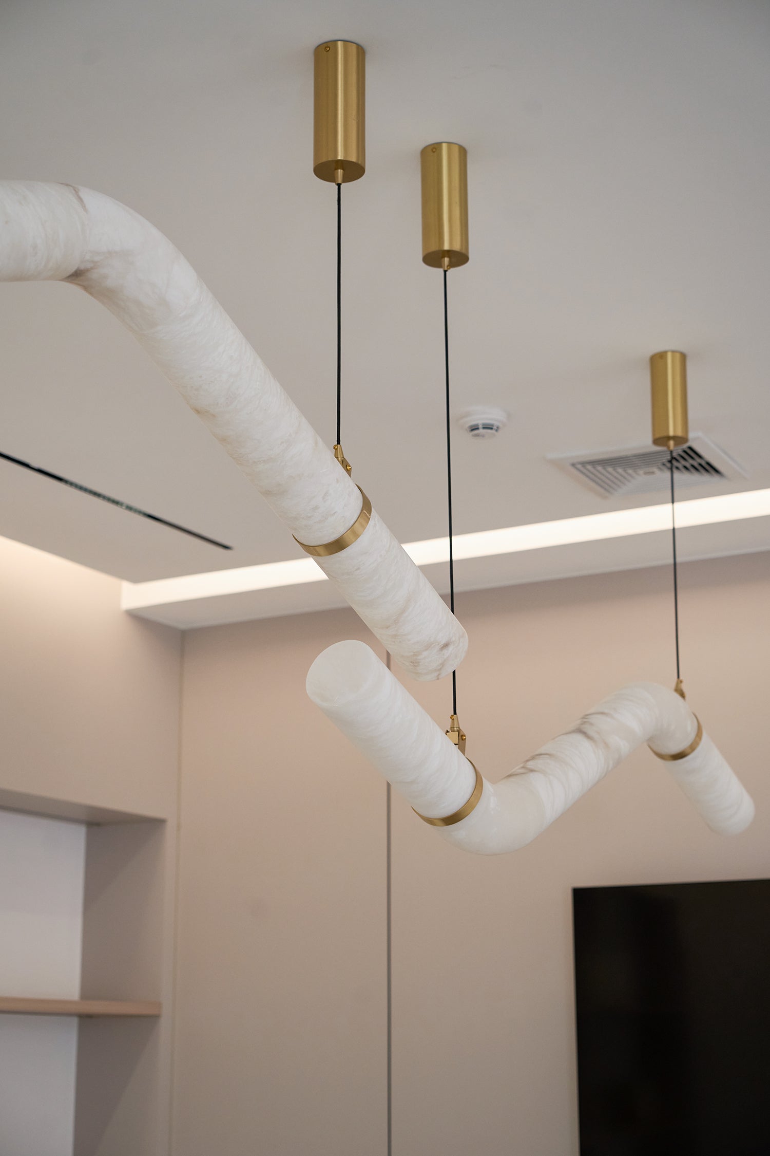 Errina Pendant Light