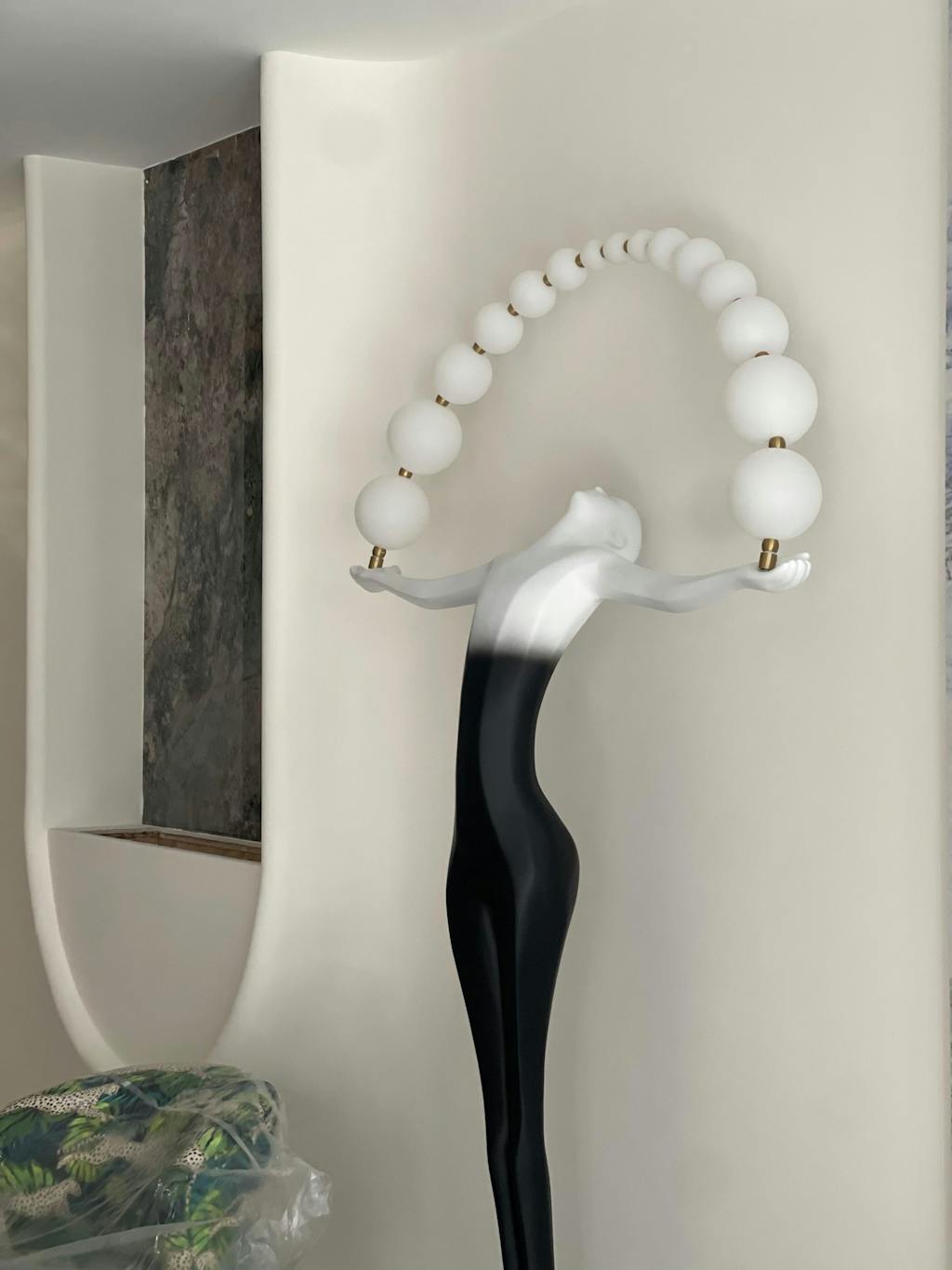 Luminara Gradient Sculptural Floor Lamp