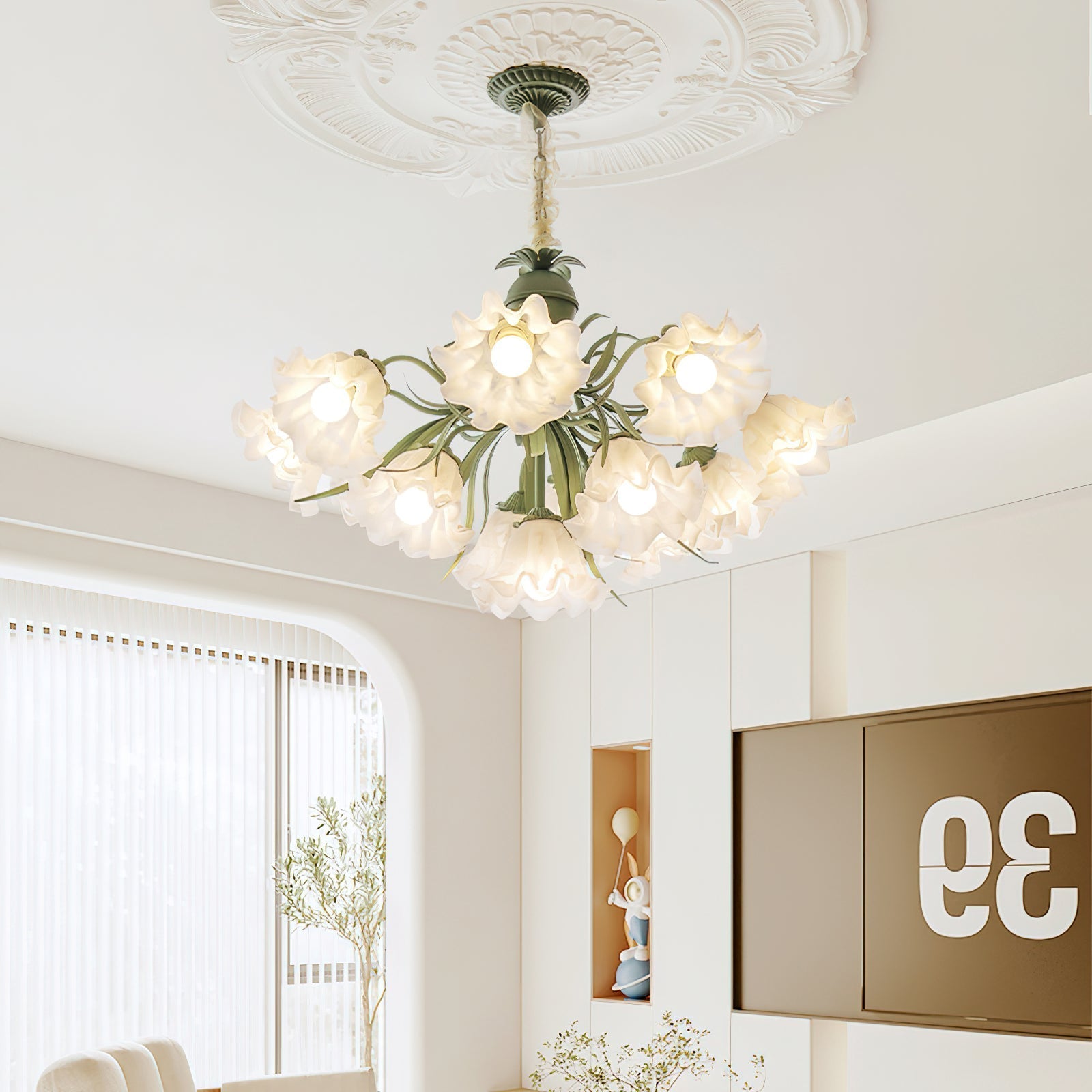 Evren Chandelier Flower with Petals and Leaves