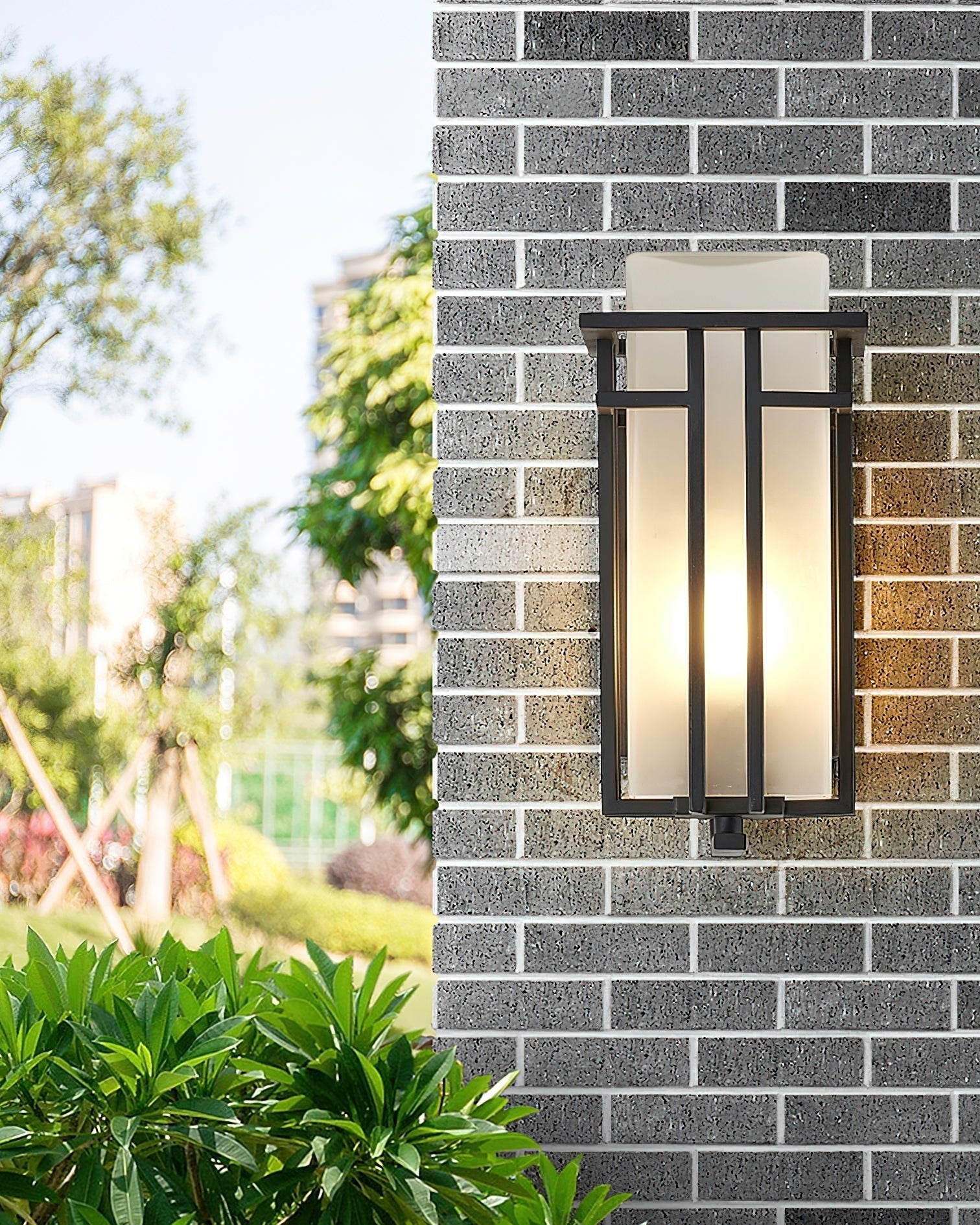 Wilen Outdoor Wall Lamp Iron Lantern Retro