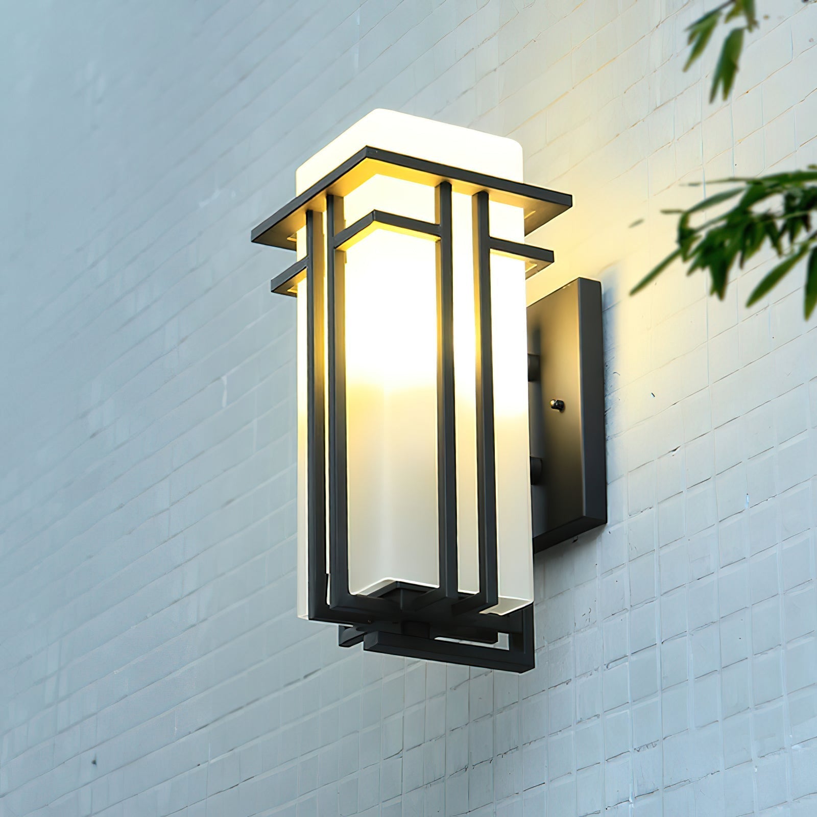 Wilen Outdoor Wall Lamp Iron Lantern Retro