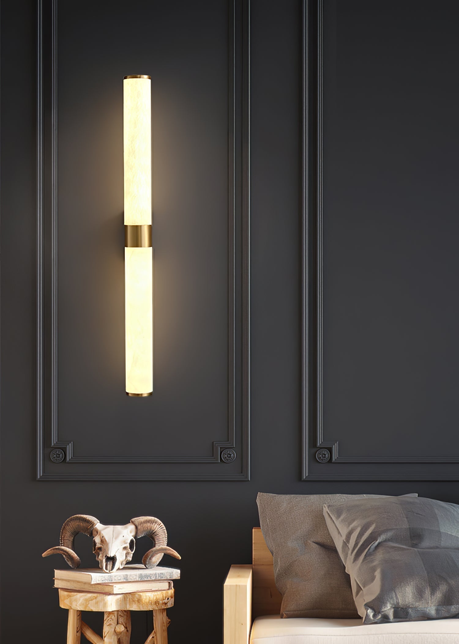 Olmirira Minimalist Alabaster Wall Lamp
