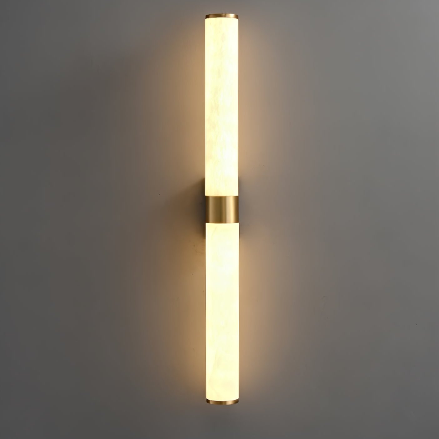 Olmirira Minimalist Alabaster Wall Lamp