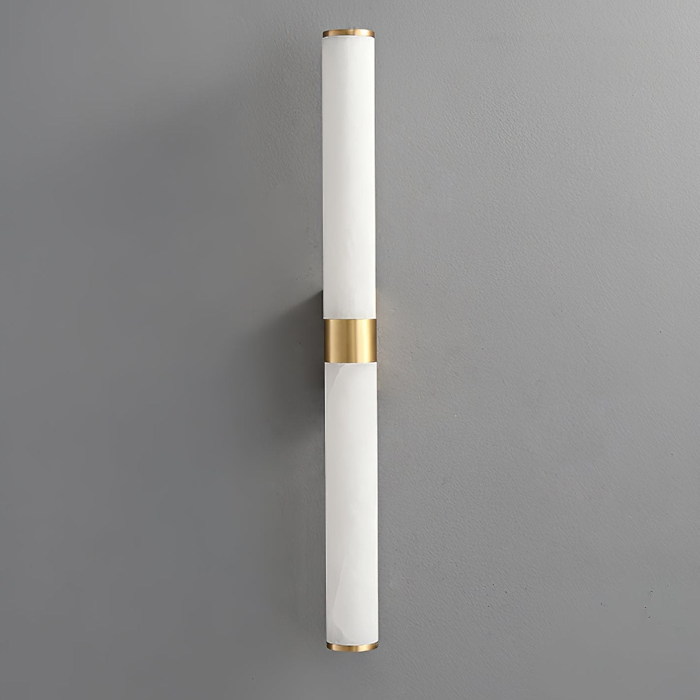 Olmirira Minimalist Alabaster Wall Lamp