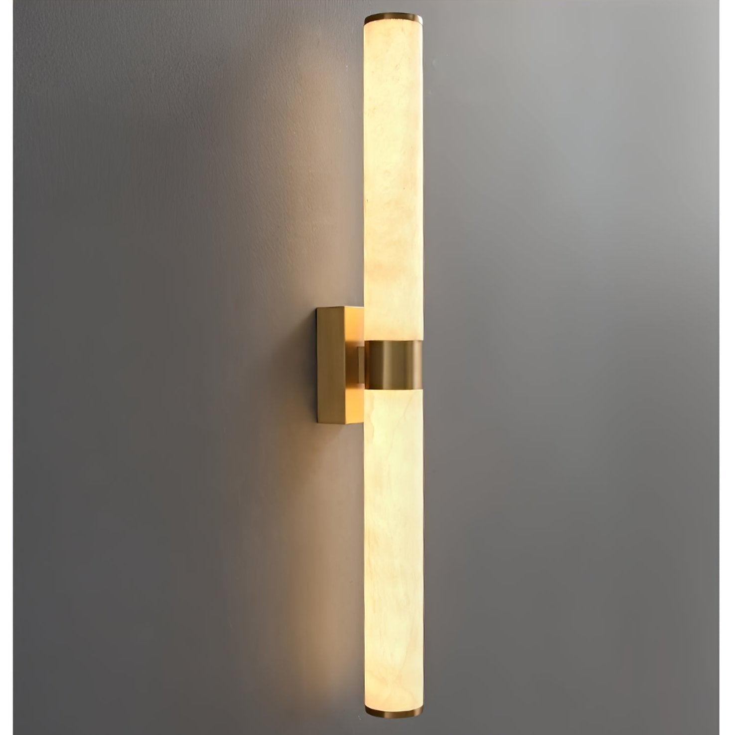 Olmirira Minimalist Alabaster Wall Lamp