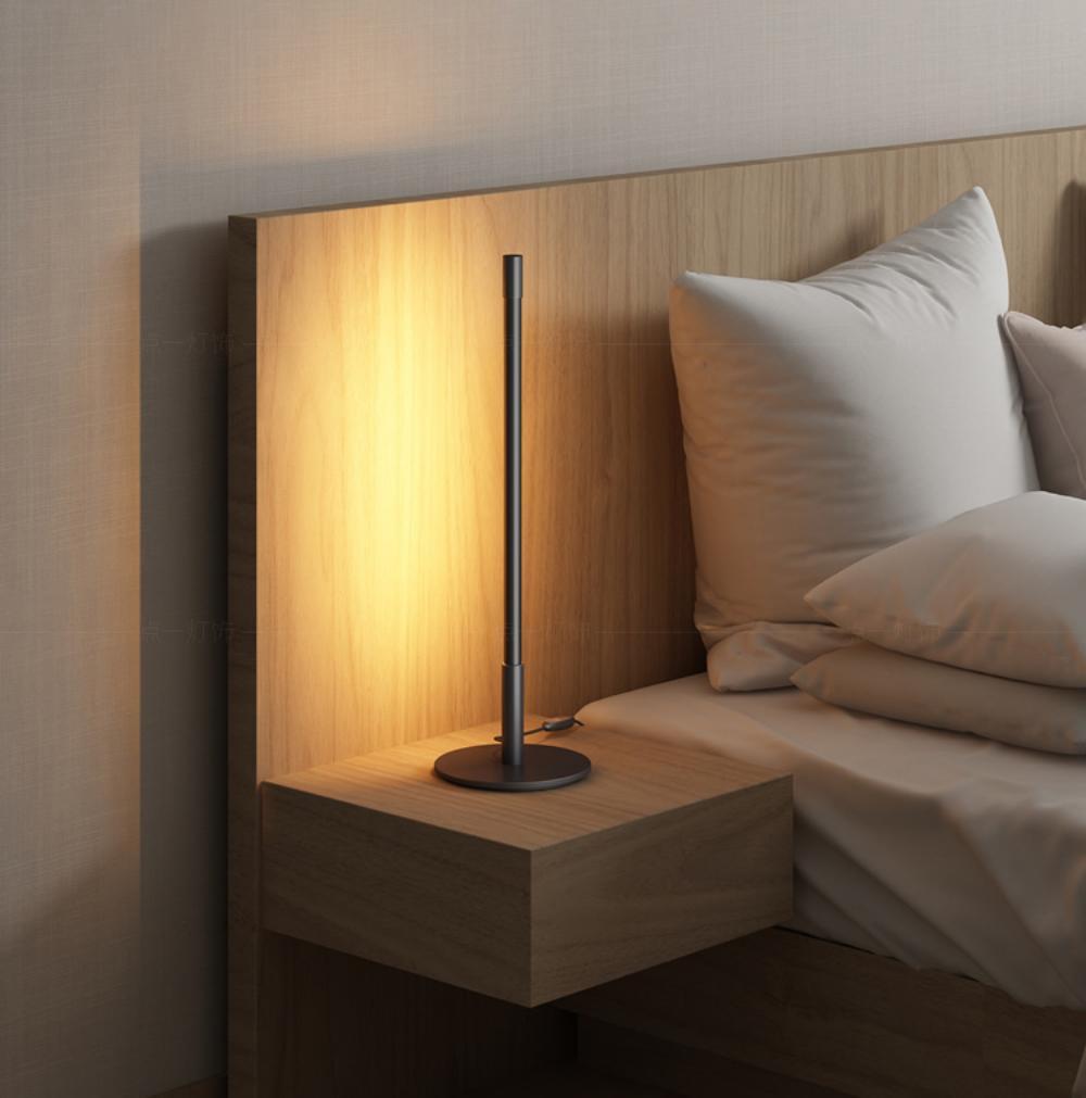 Riven Minimalist Table Lamp