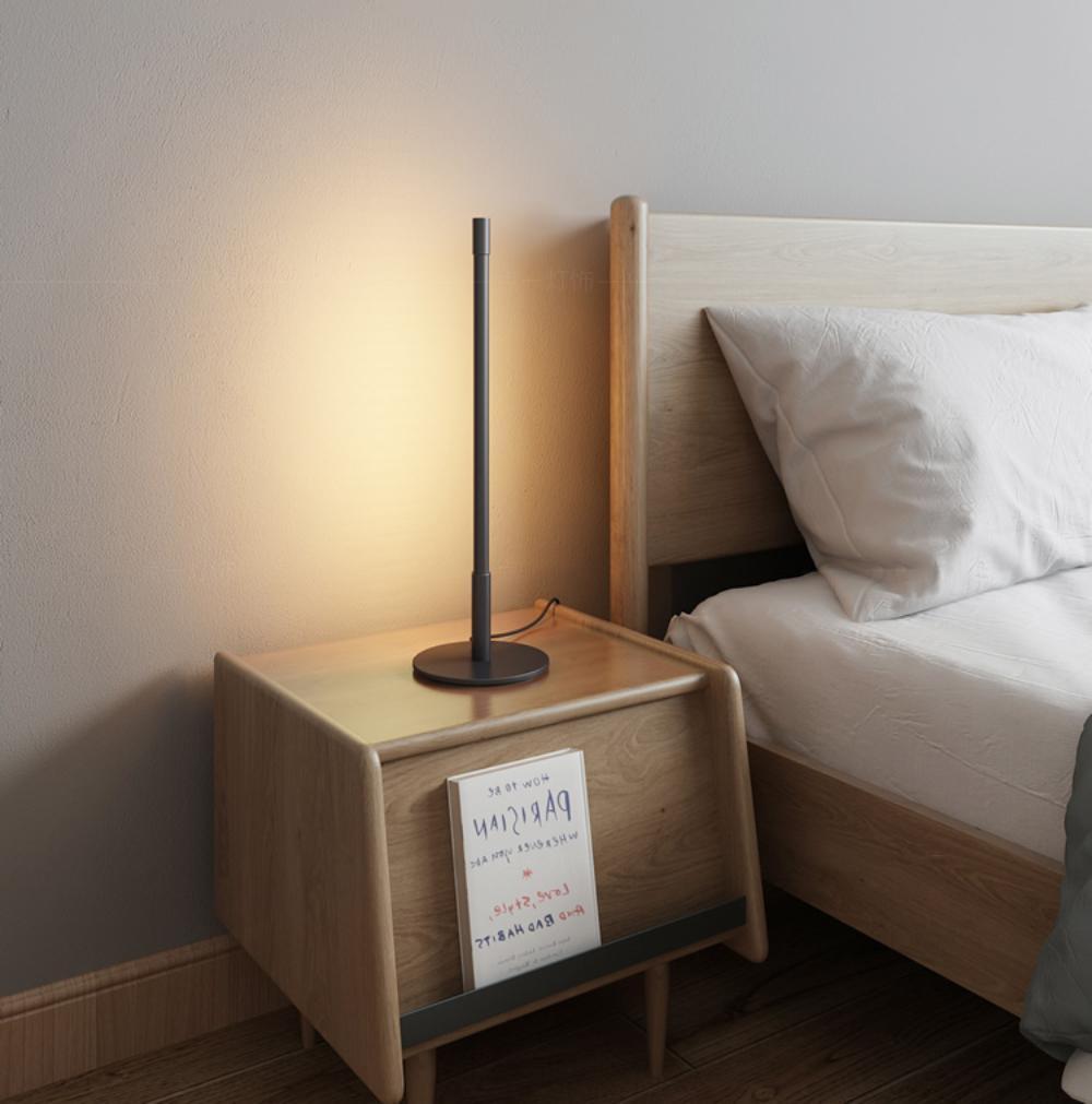 Riven Minimalist Table Lamp