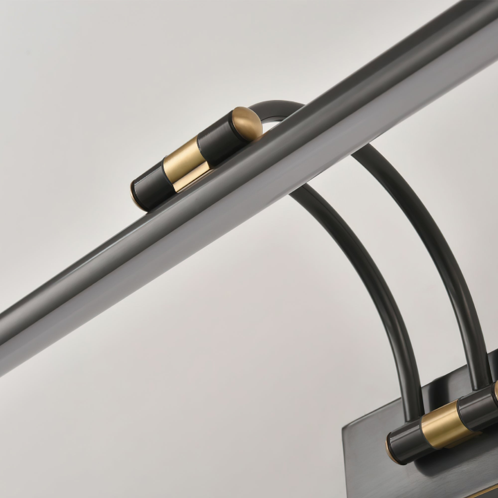 Curelian Vanity Plug-in Wall Light