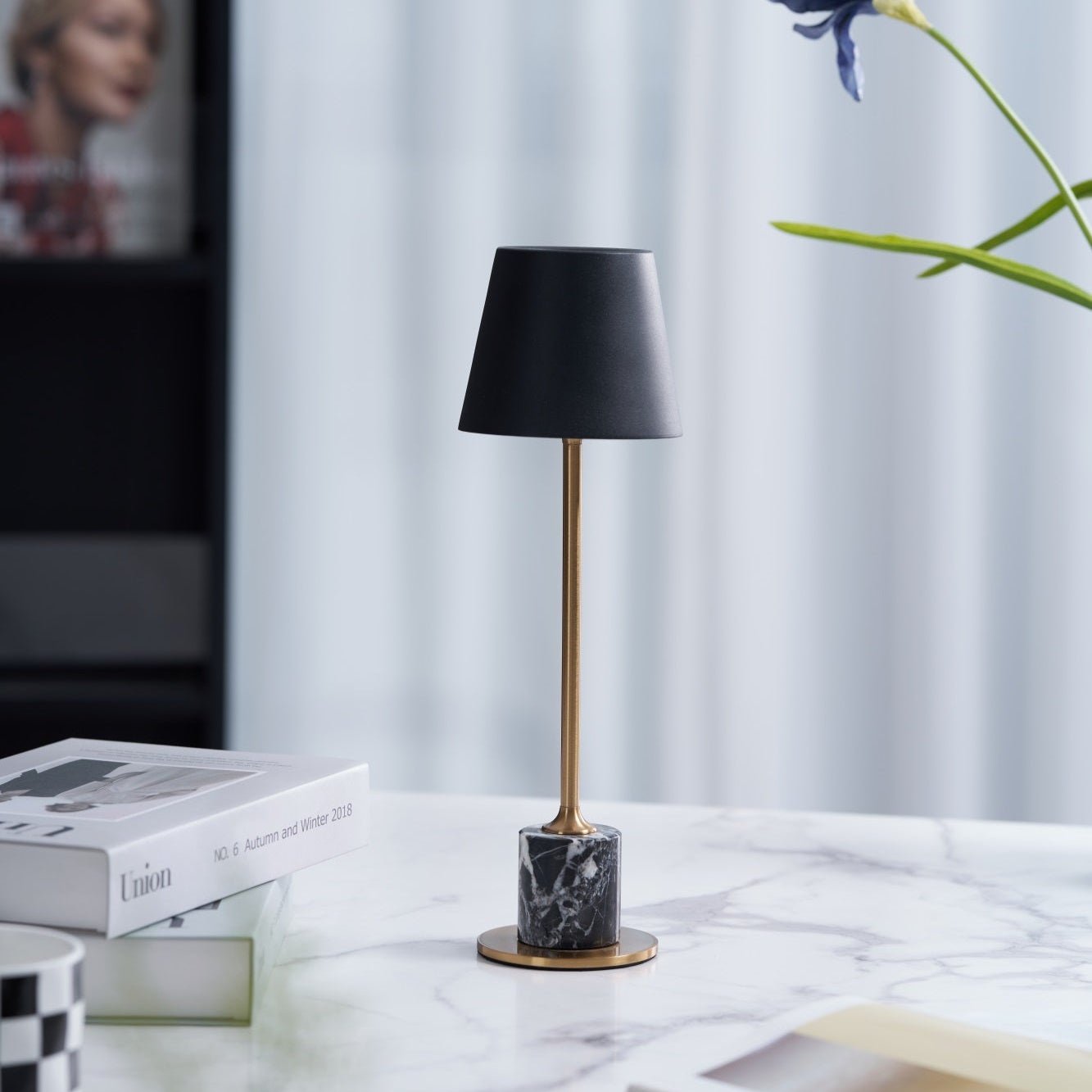 Penny Minimalist Table Lamp