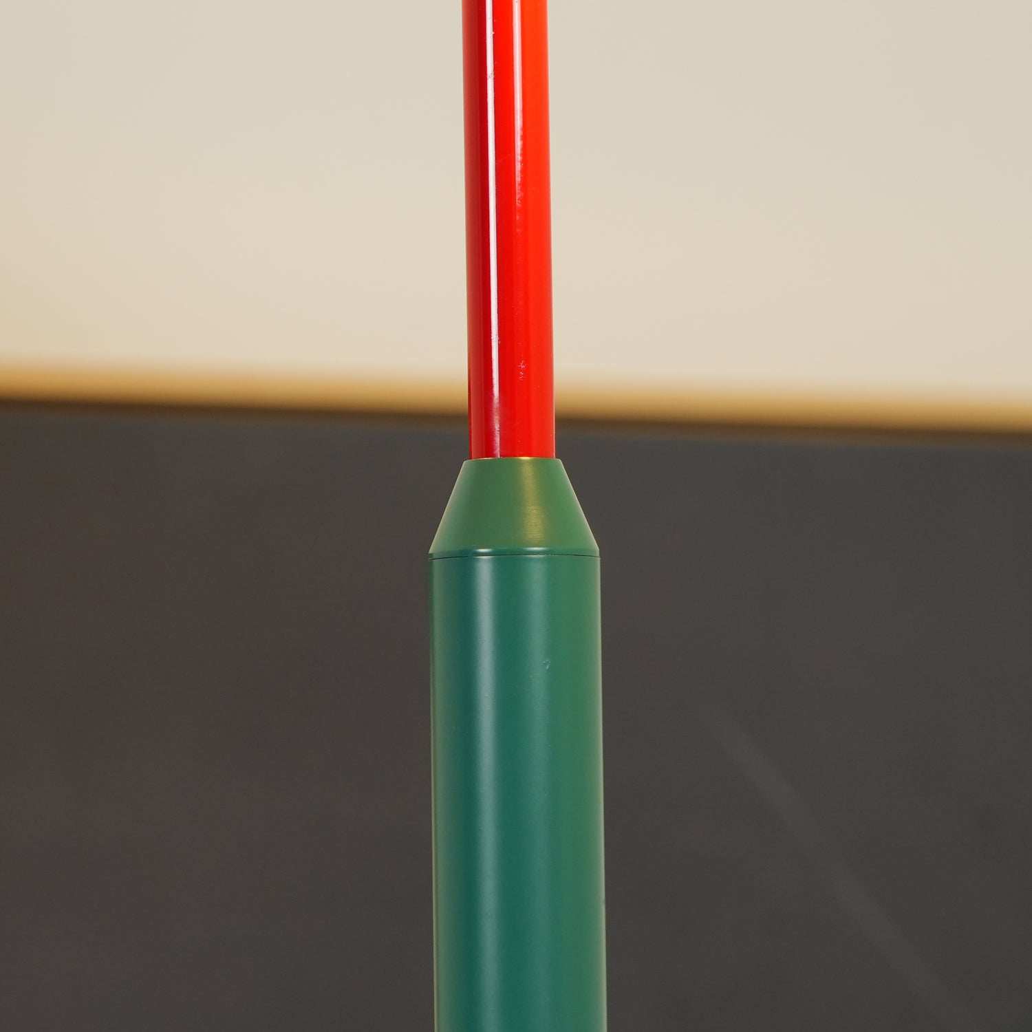 Liorinina Modern Table Lamp
