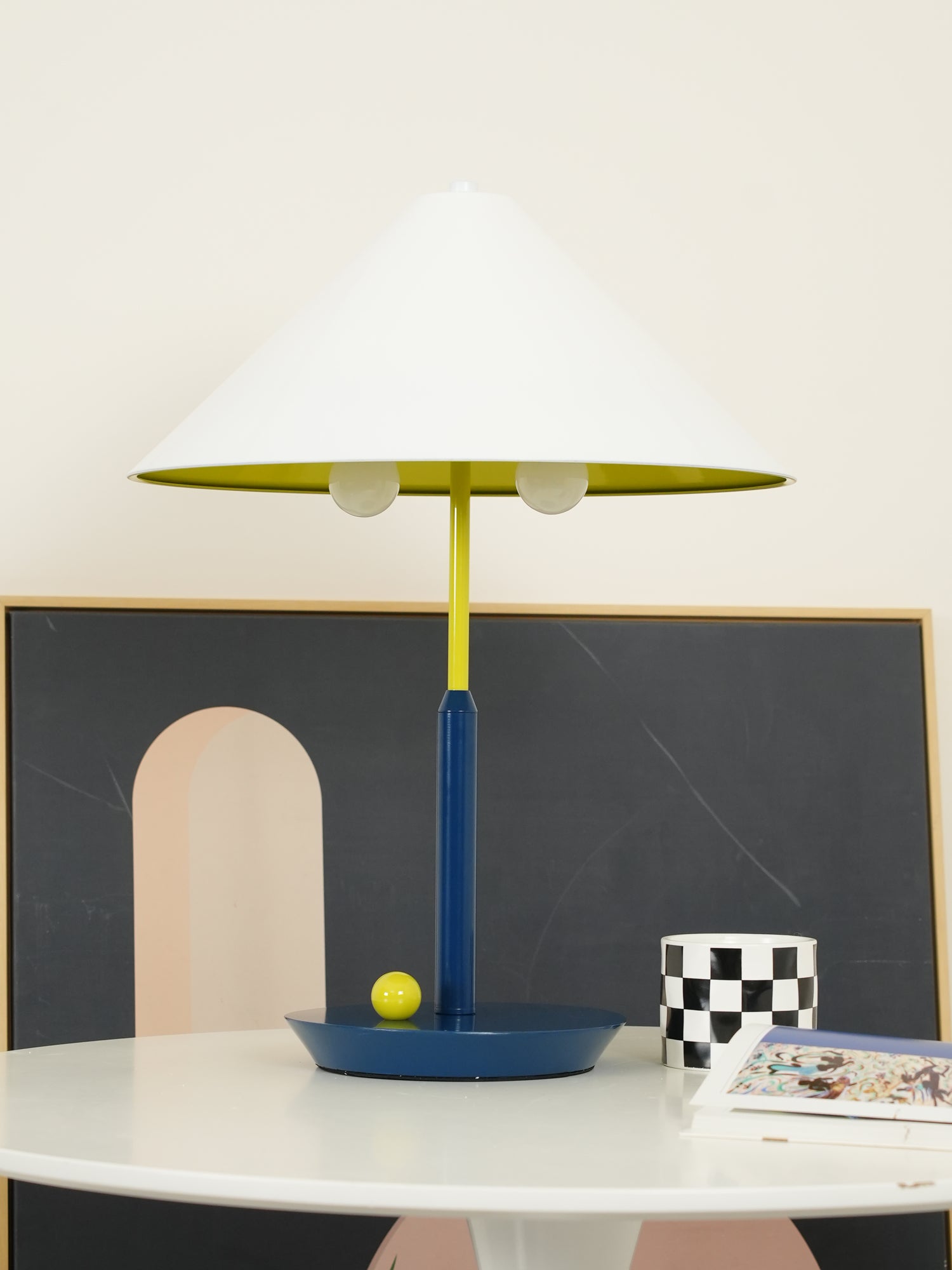 Liorinina Modern Table Lamp