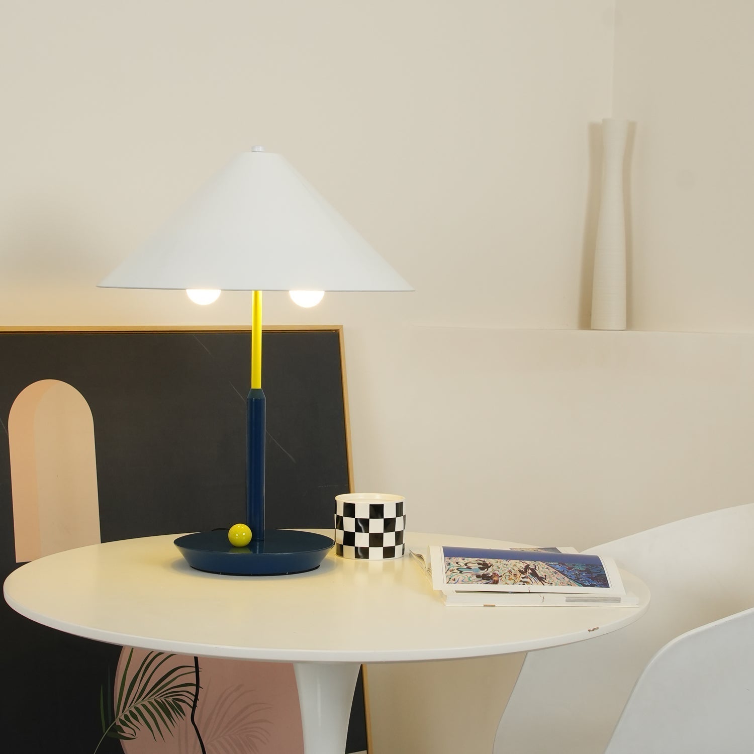 Liorinina Modern Table Lamp
