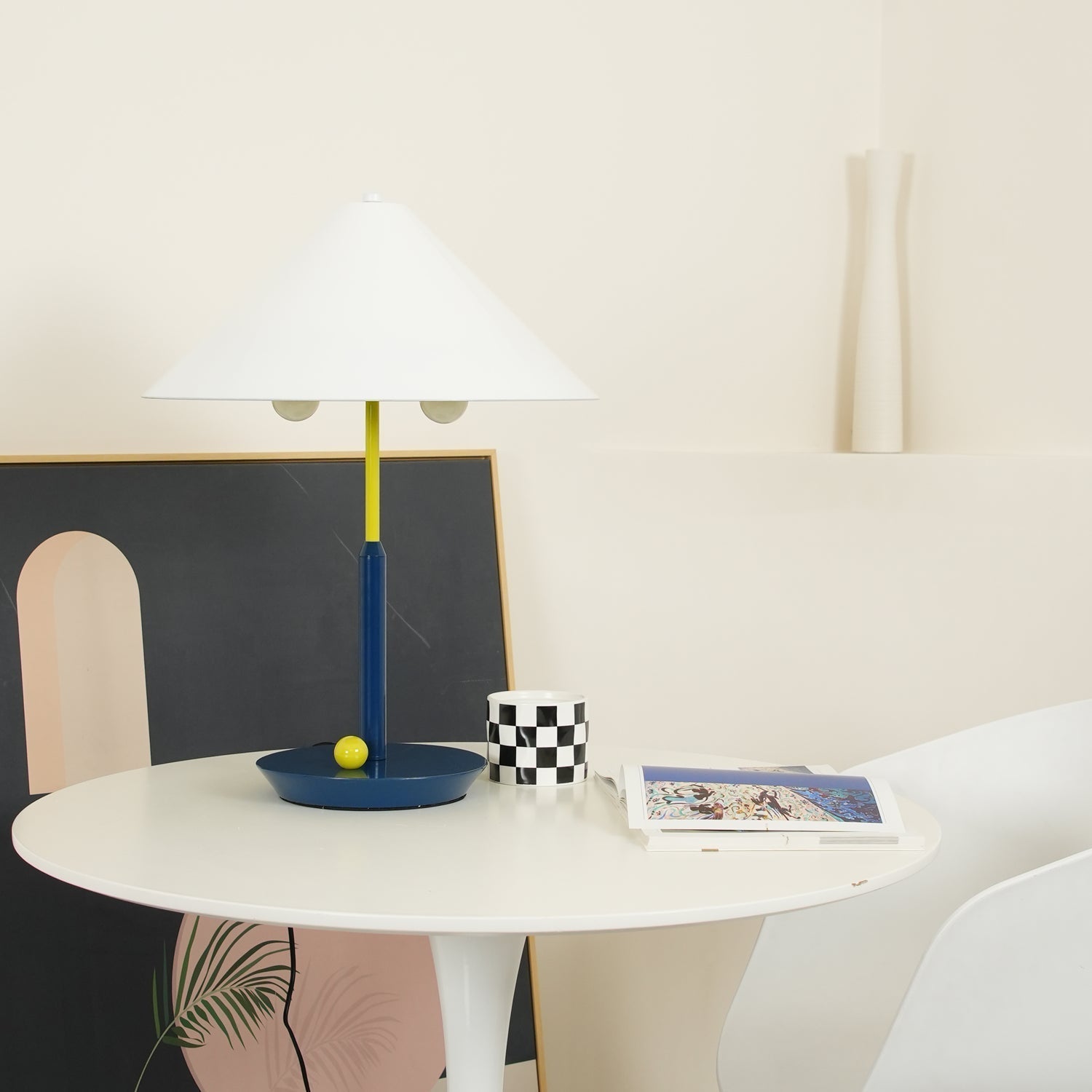 Liorinina Modern Table Lamp