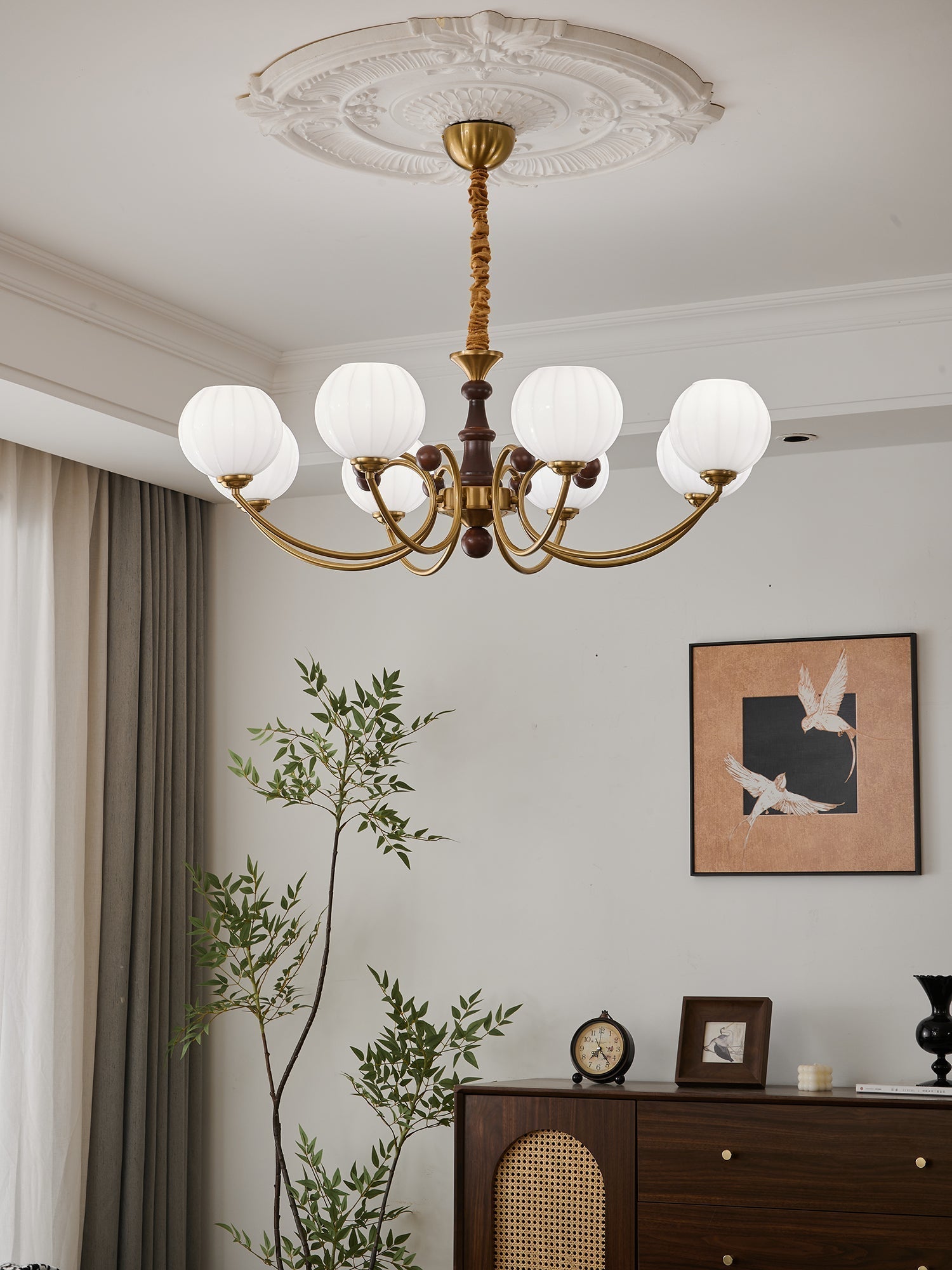 Omirara Traditional Elegance Vintage Wood Chandelier