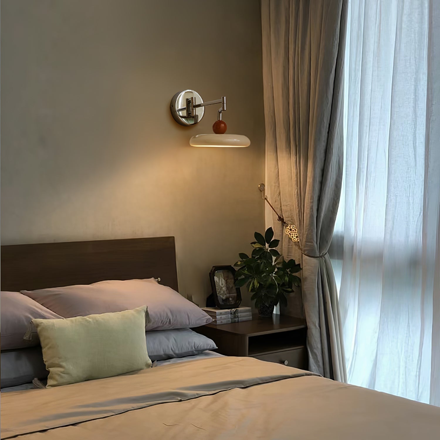 Rixor Vintage Acrylic Wall Lamp