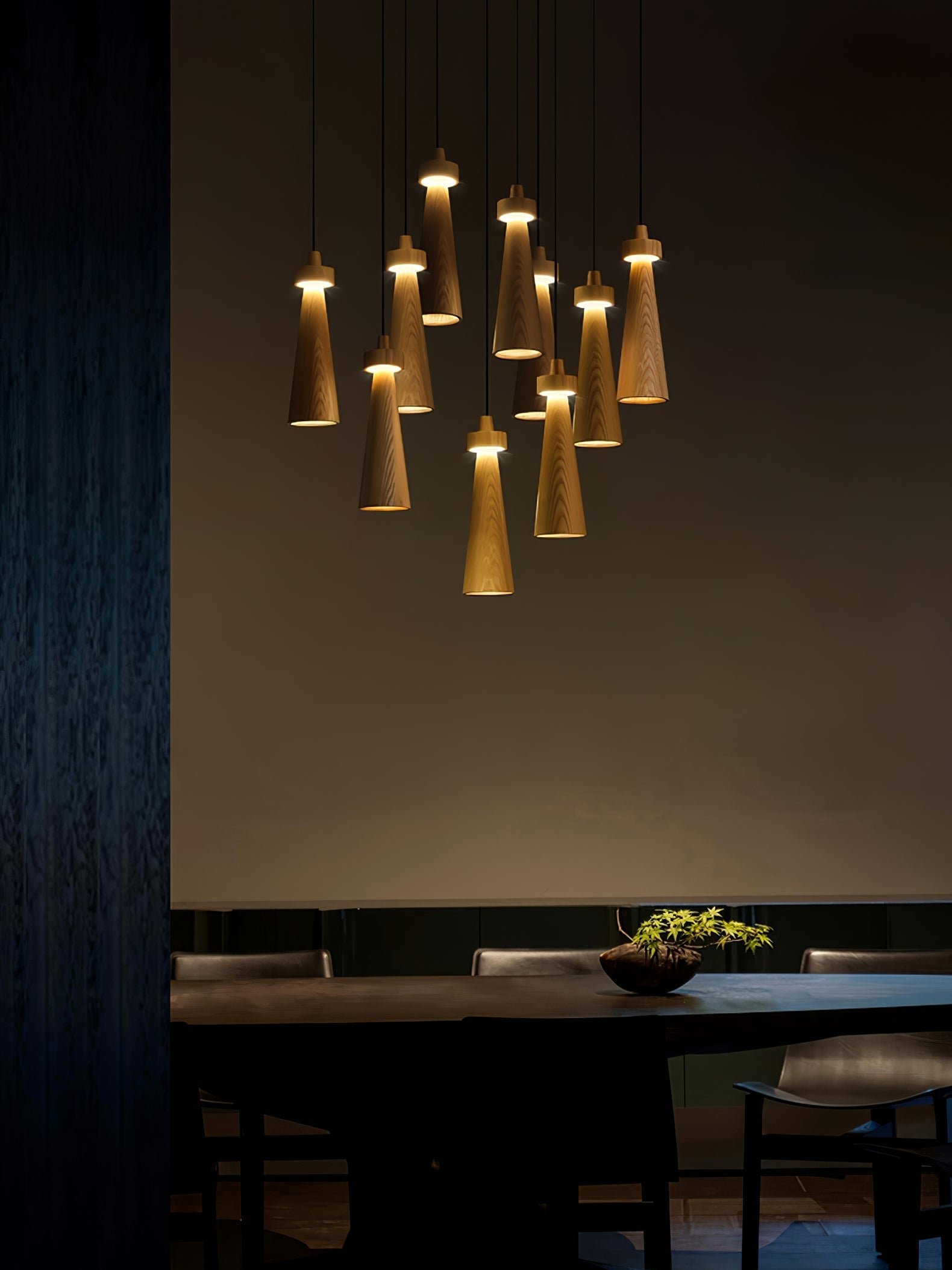 Tesno Minimalist Wood Pendant Light
