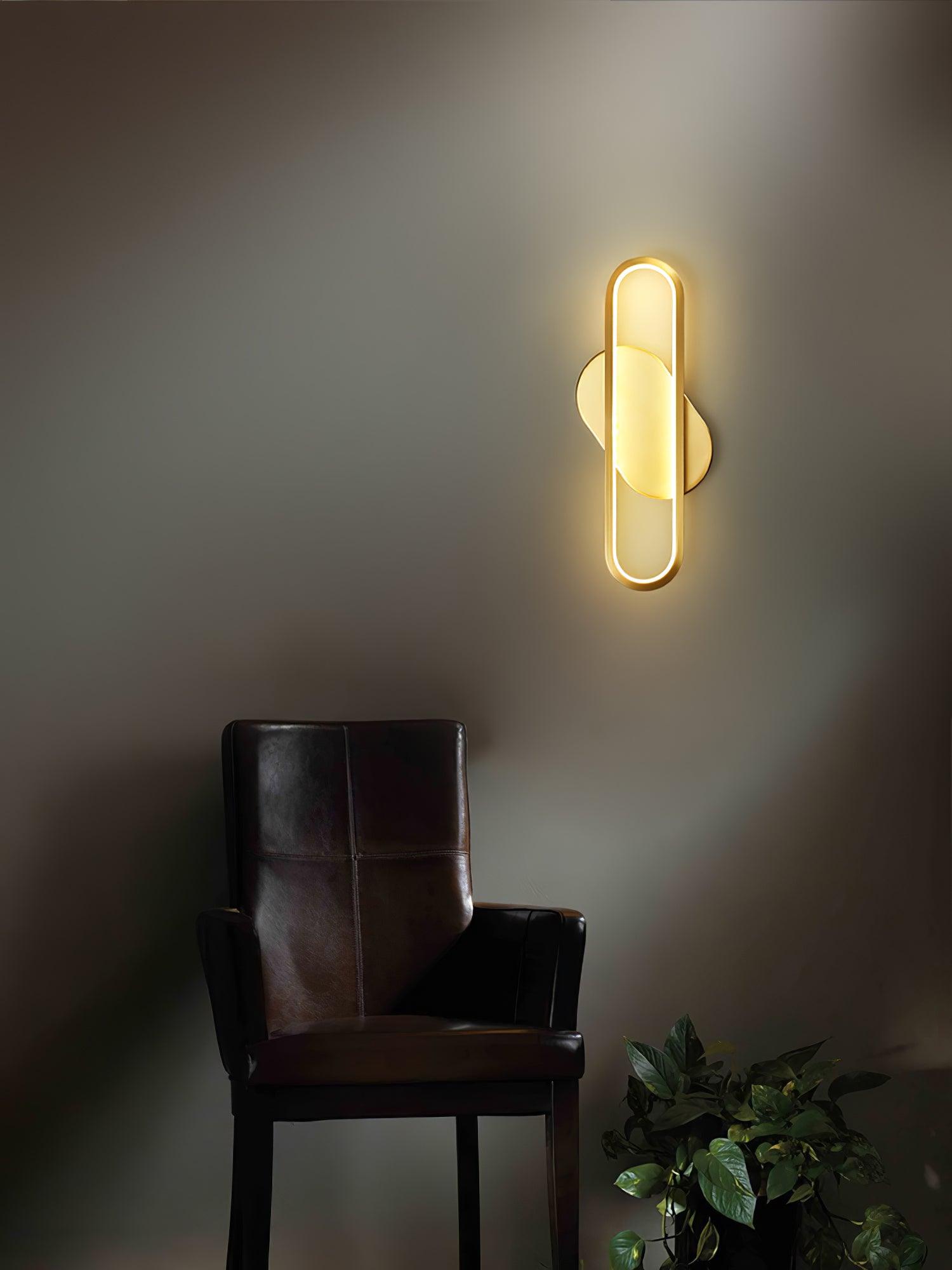 Dhu Classic Long Ova Brass Wall Lamp