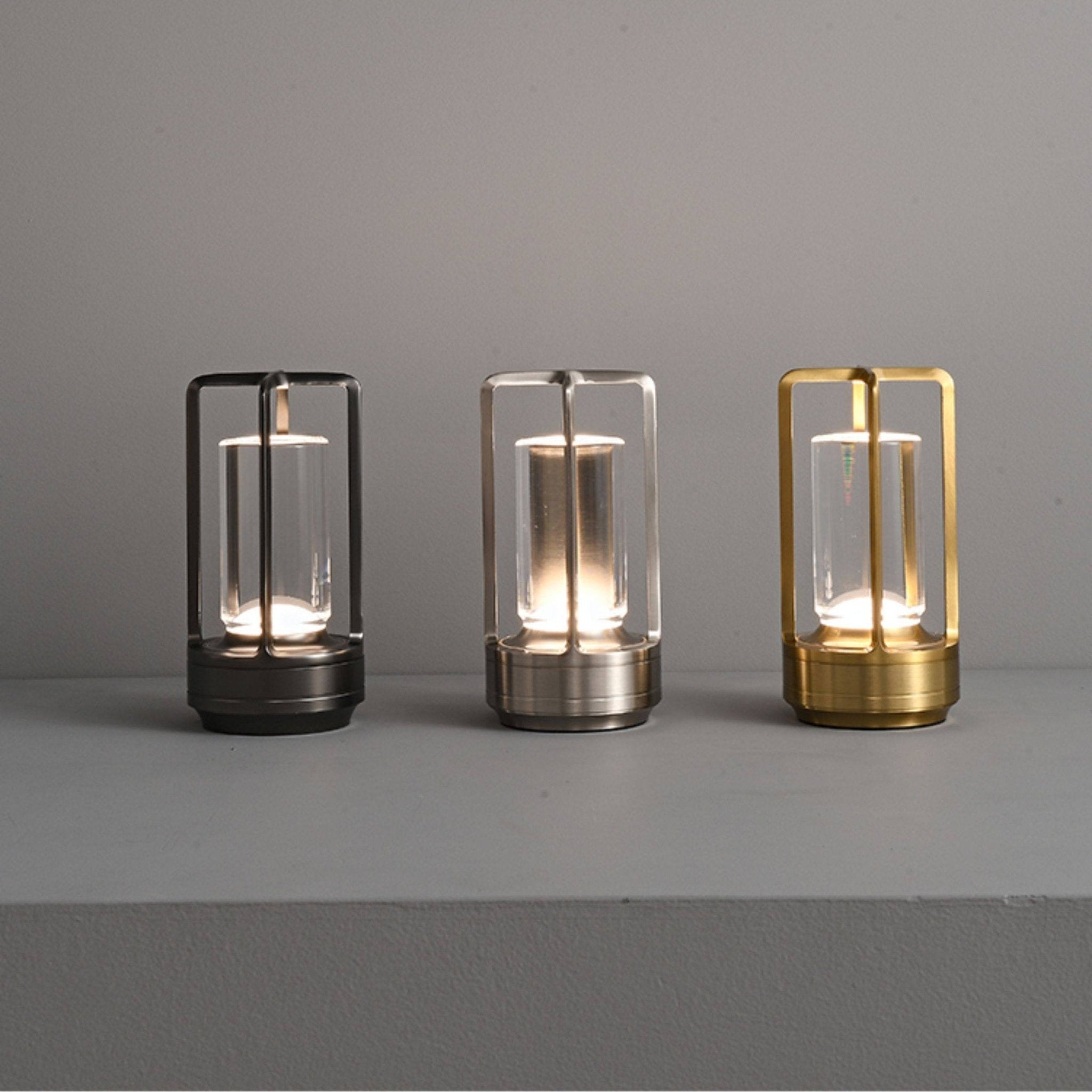 Solvane Rechargeable Table Lamp