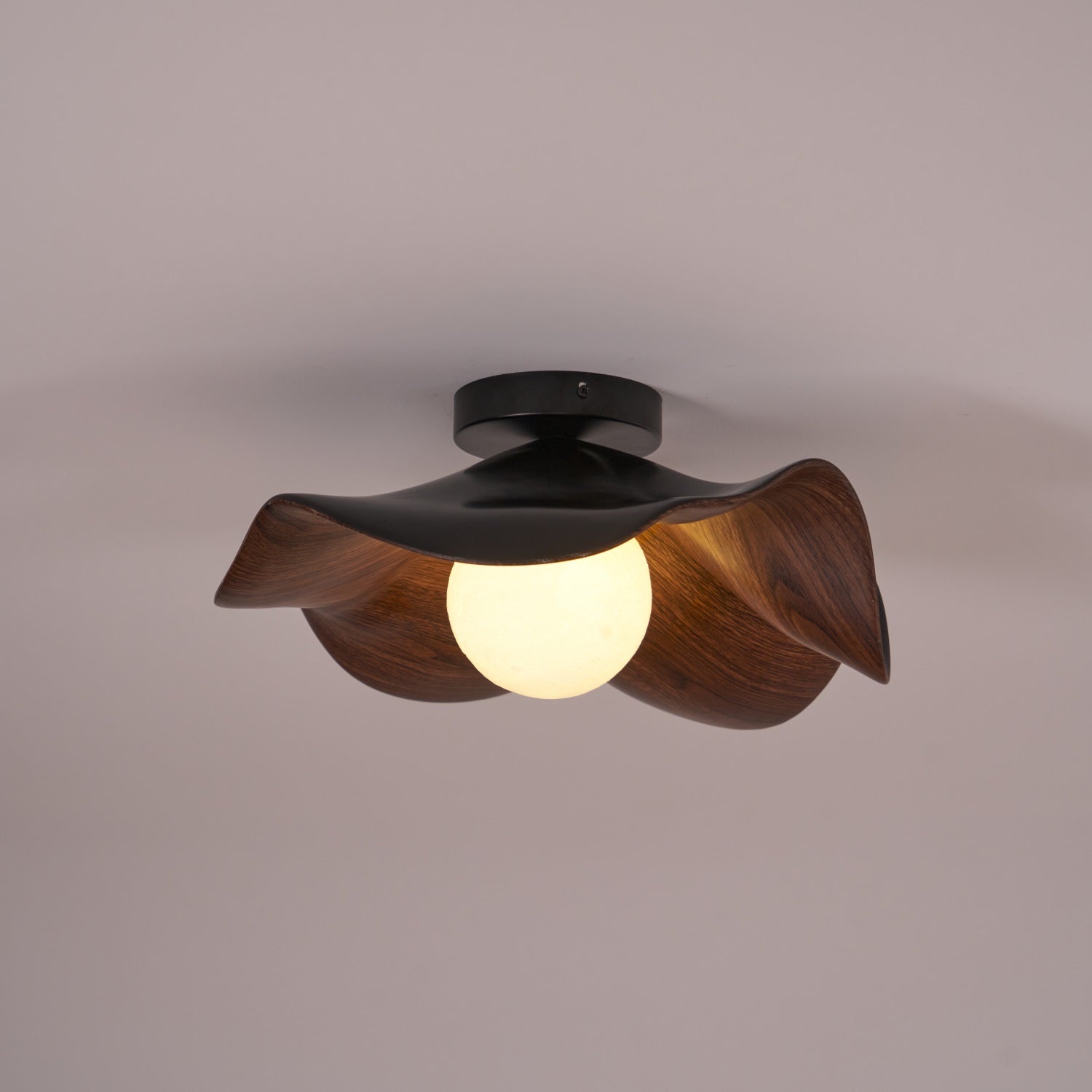 Belenor Ceiling Lamp Lotus Leaf with Wood and White Finish