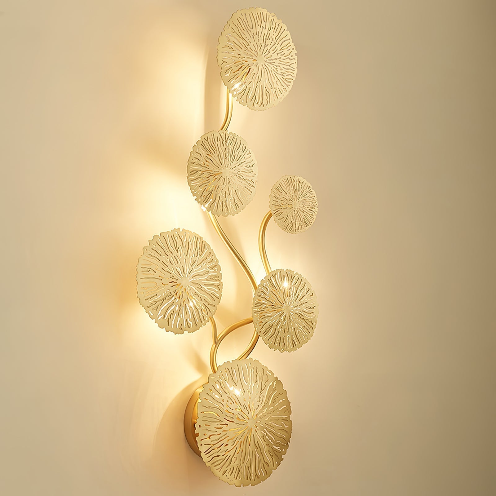 Rylso Wall Lamp Lotus Leaf Brass