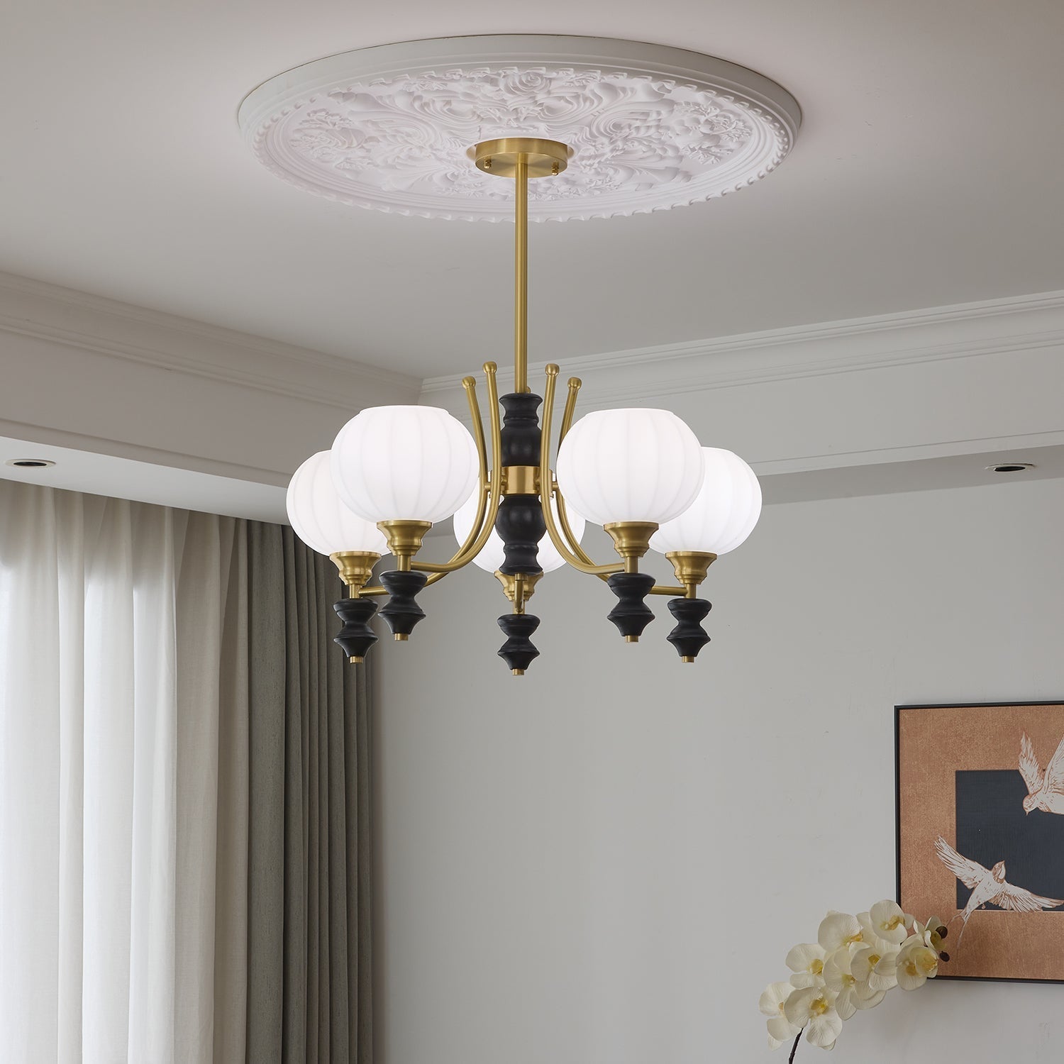 Zavenen Traditional Elegance Vintage Brass Wood Chandelier