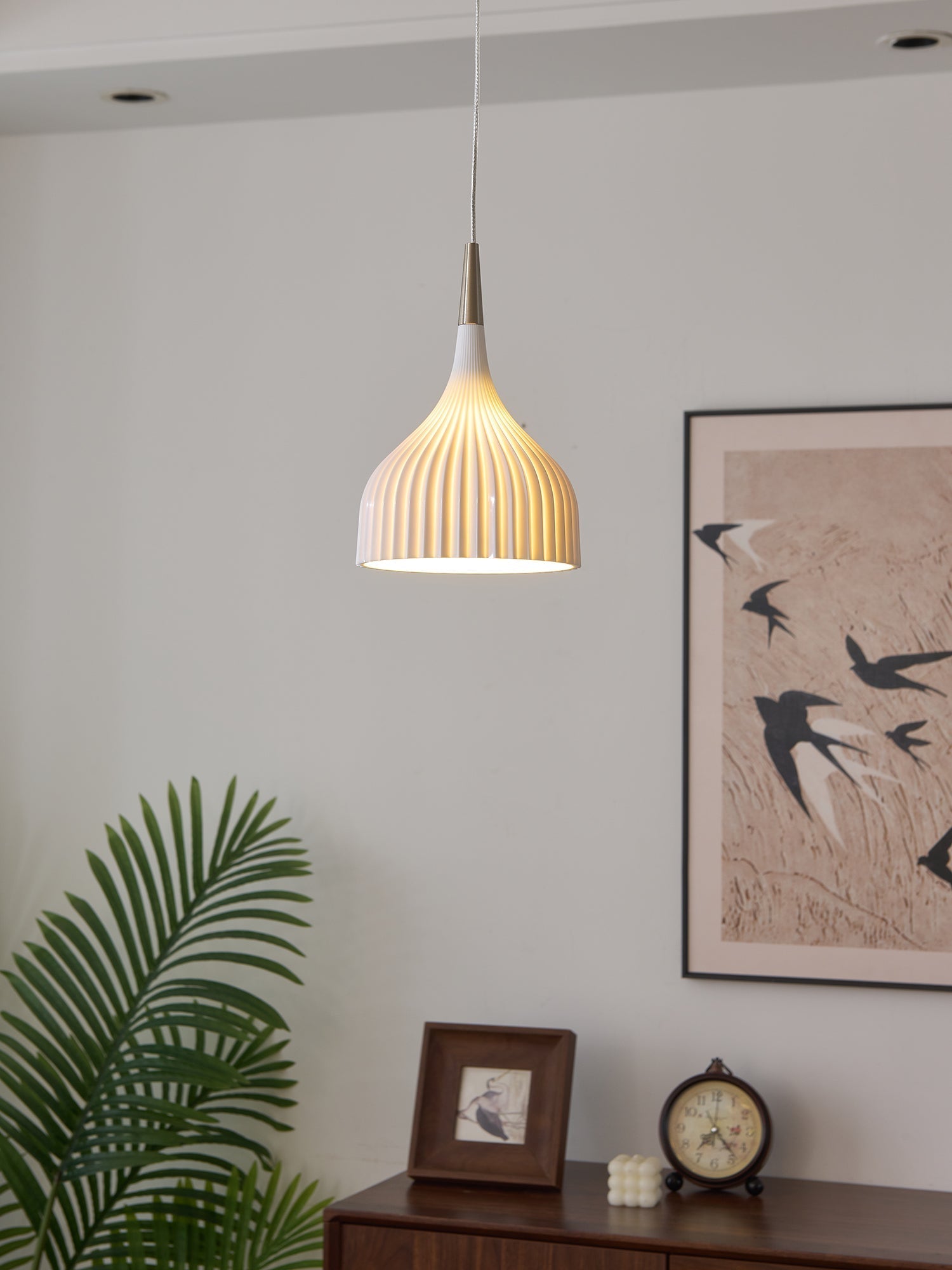Durven Elegant Pendant Lamp