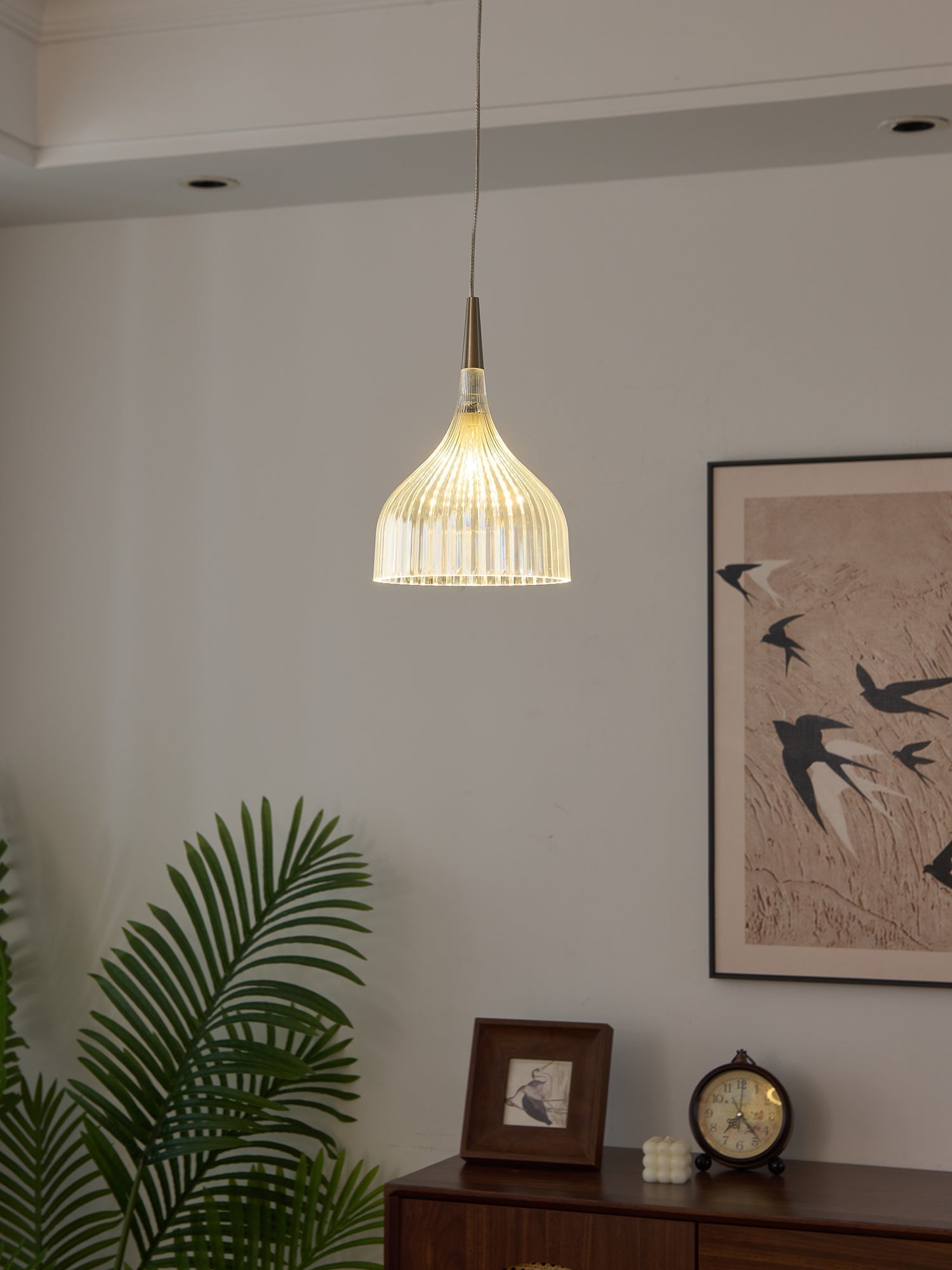 Durven Elegant Pendant Lamp