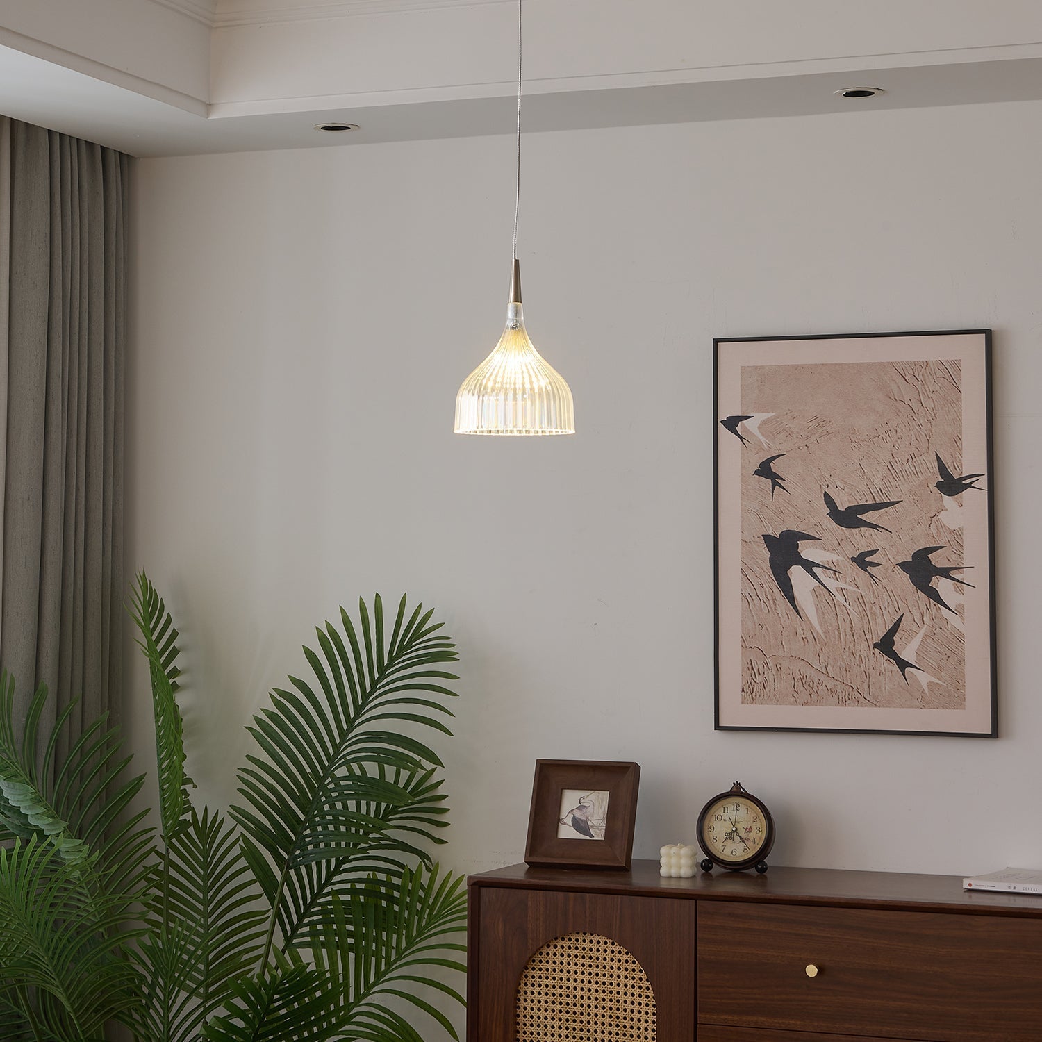 Durven Elegant Pendant Lamp