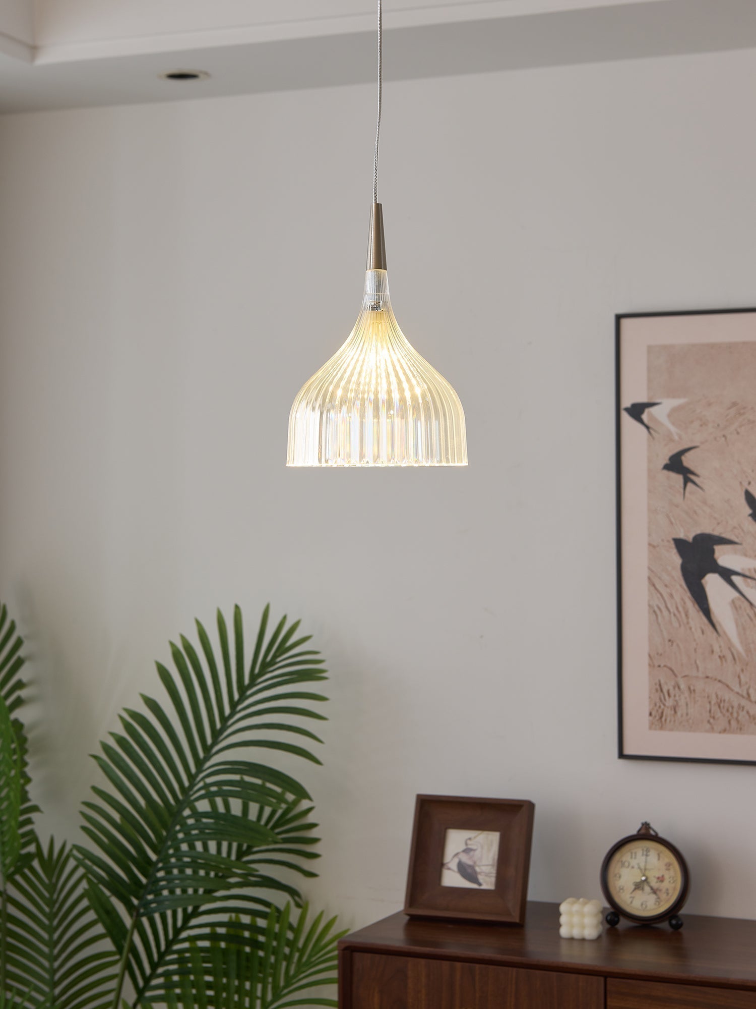 Durven Elegant Pendant Lamp