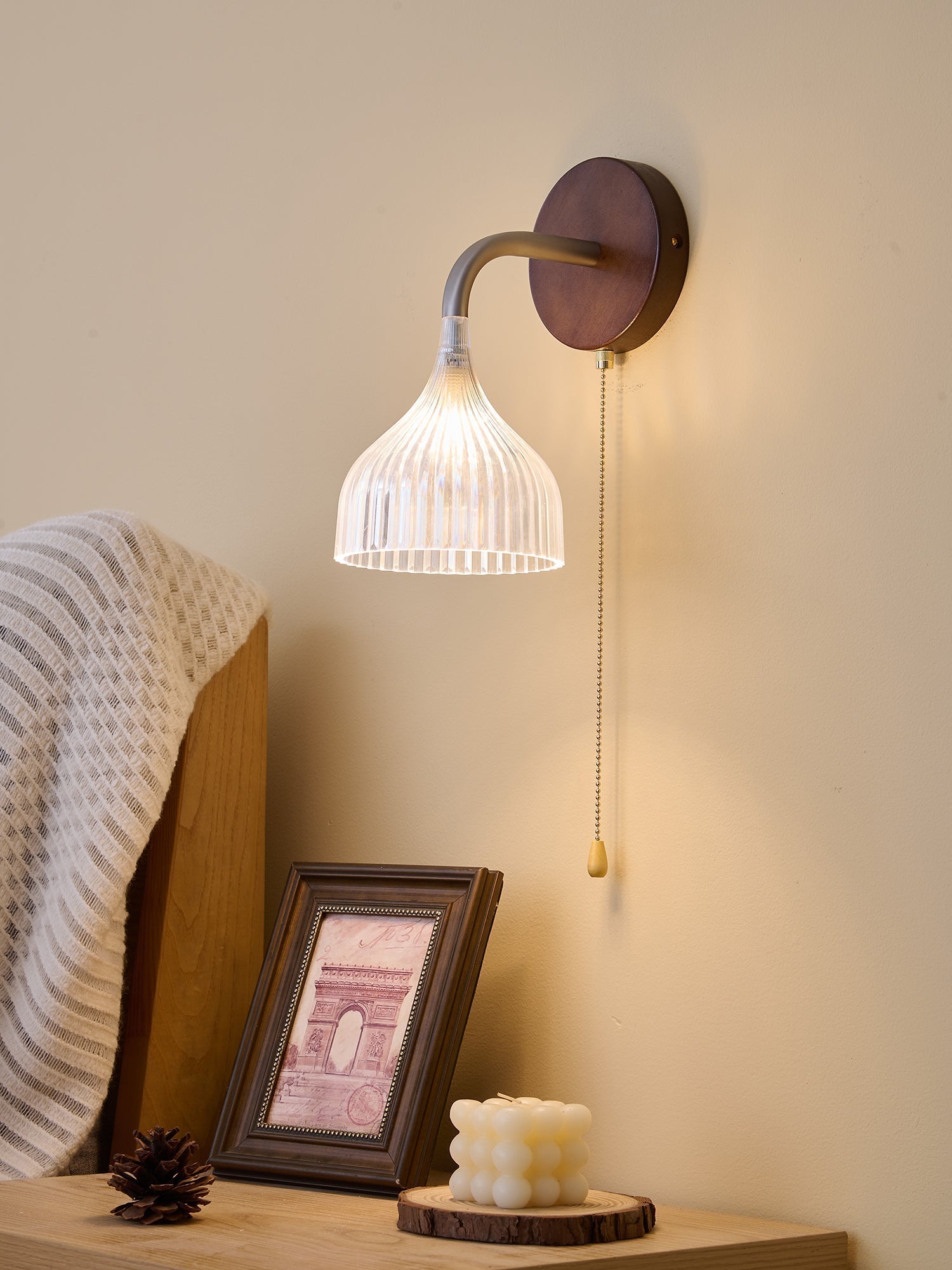 Cimararae Elegance Classic Wood Wall Lamp