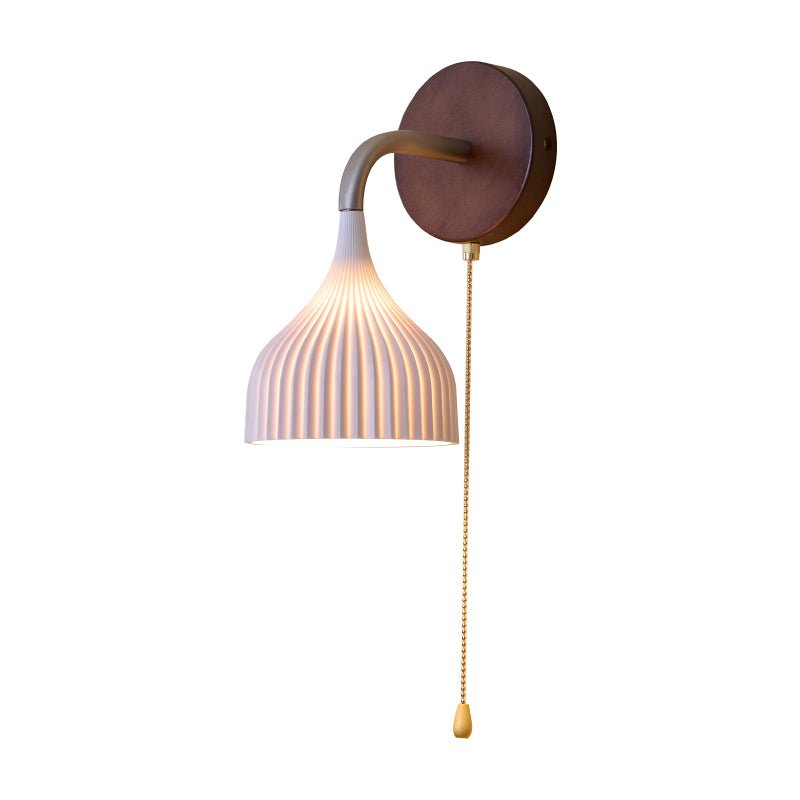 Cimararae Elegance Classic Wood Wall Lamp