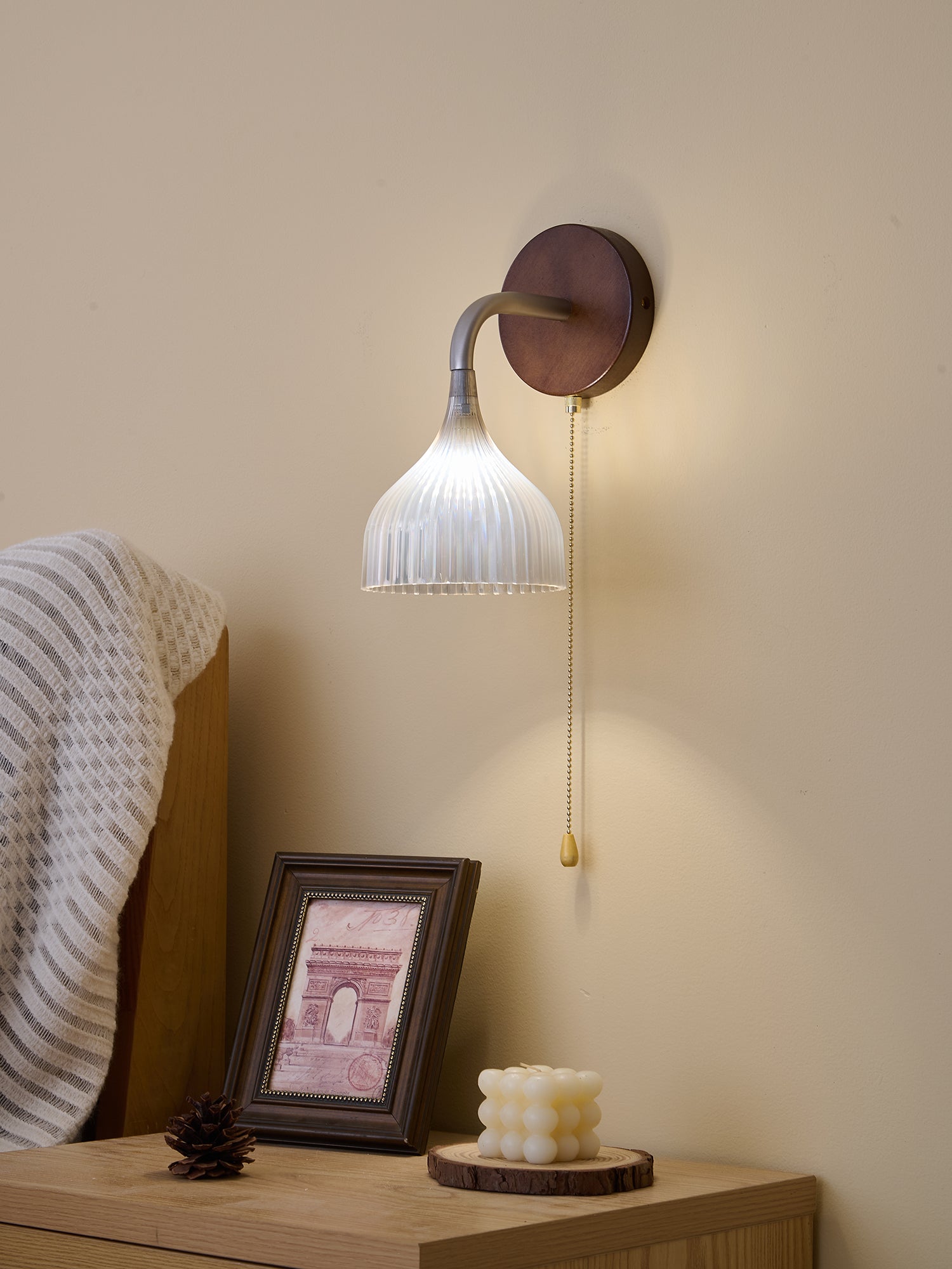 Cimararae Elegance Classic Wood Wall Lamp