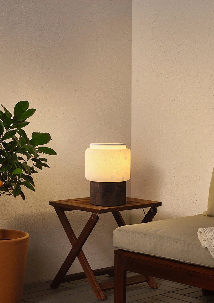 Nivalielle Core Alabaster Table Lamp
