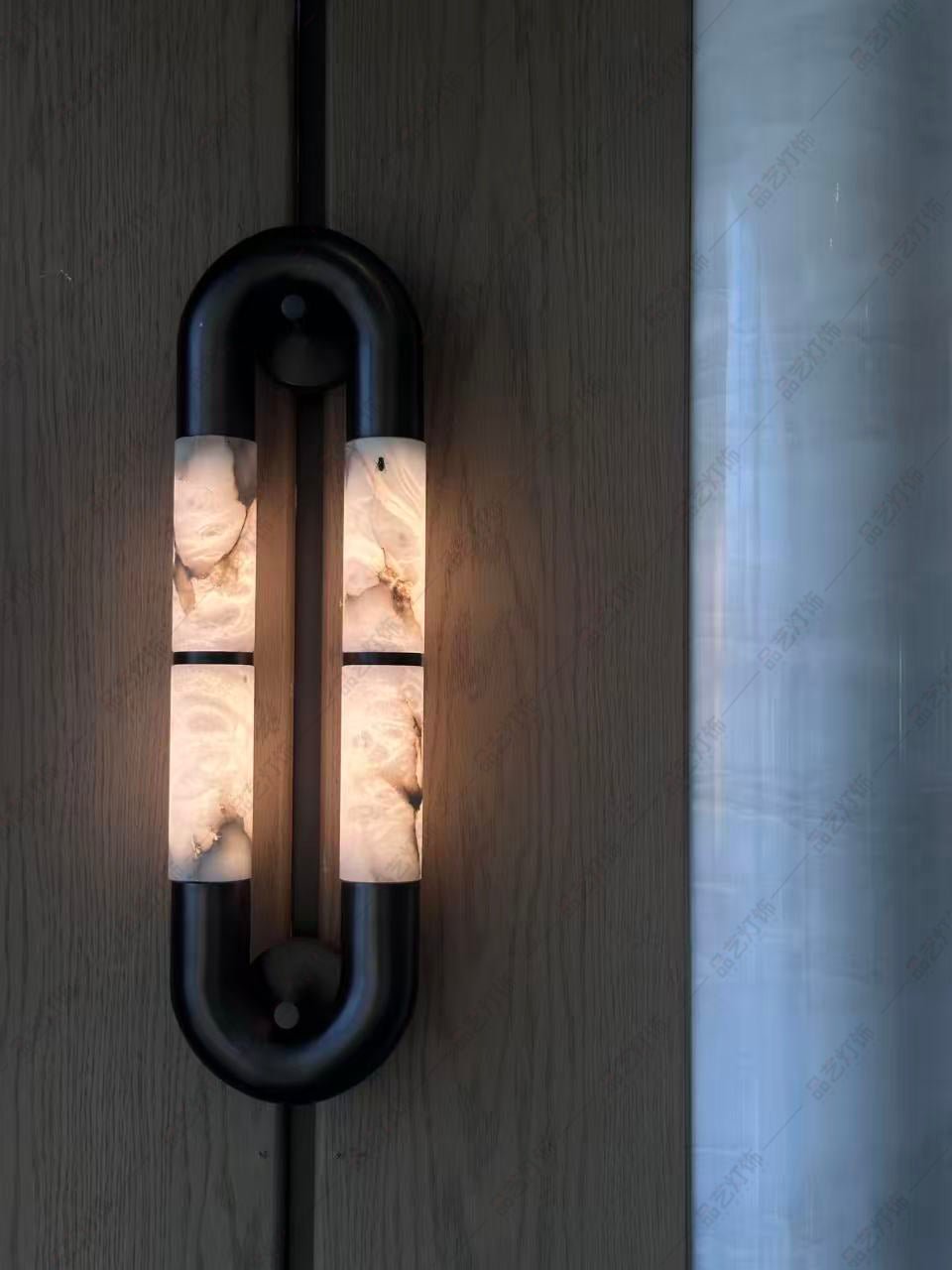 Gloxa Arc Twin Alabaster Wall Lamp
