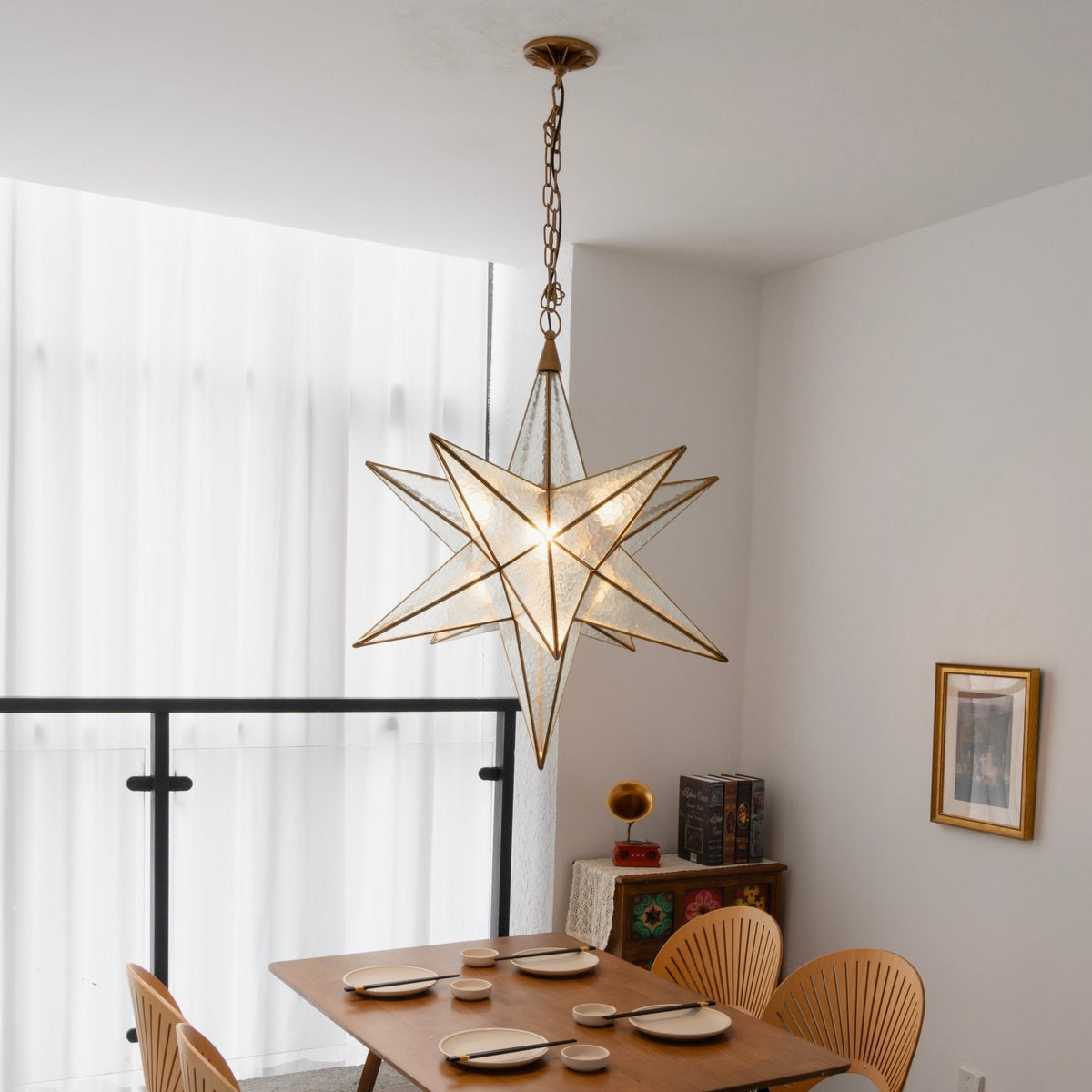 Sotr Elegant Glass Star Chandelier