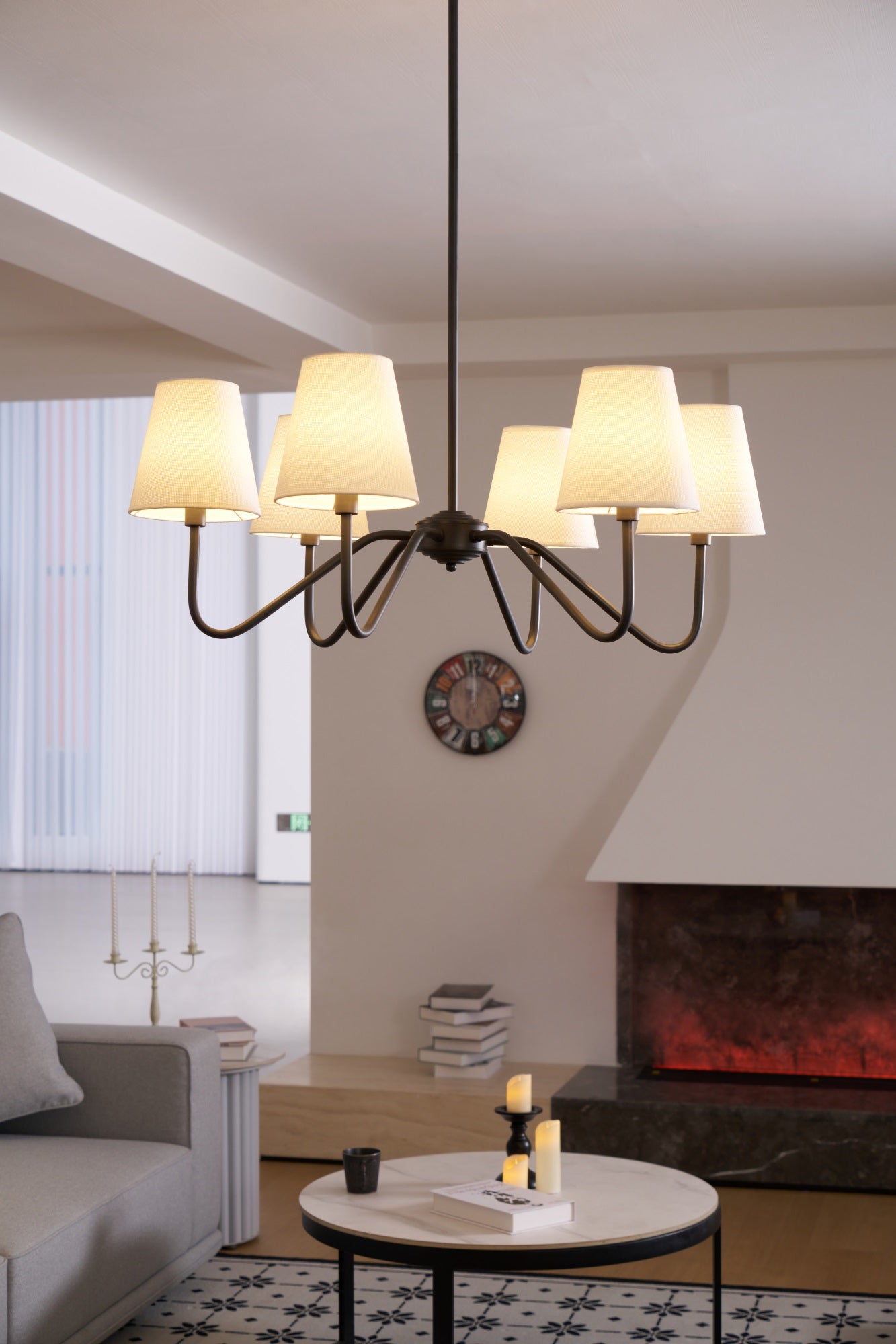 Aurvarira Lumos Classic Black Fabric Chandelier