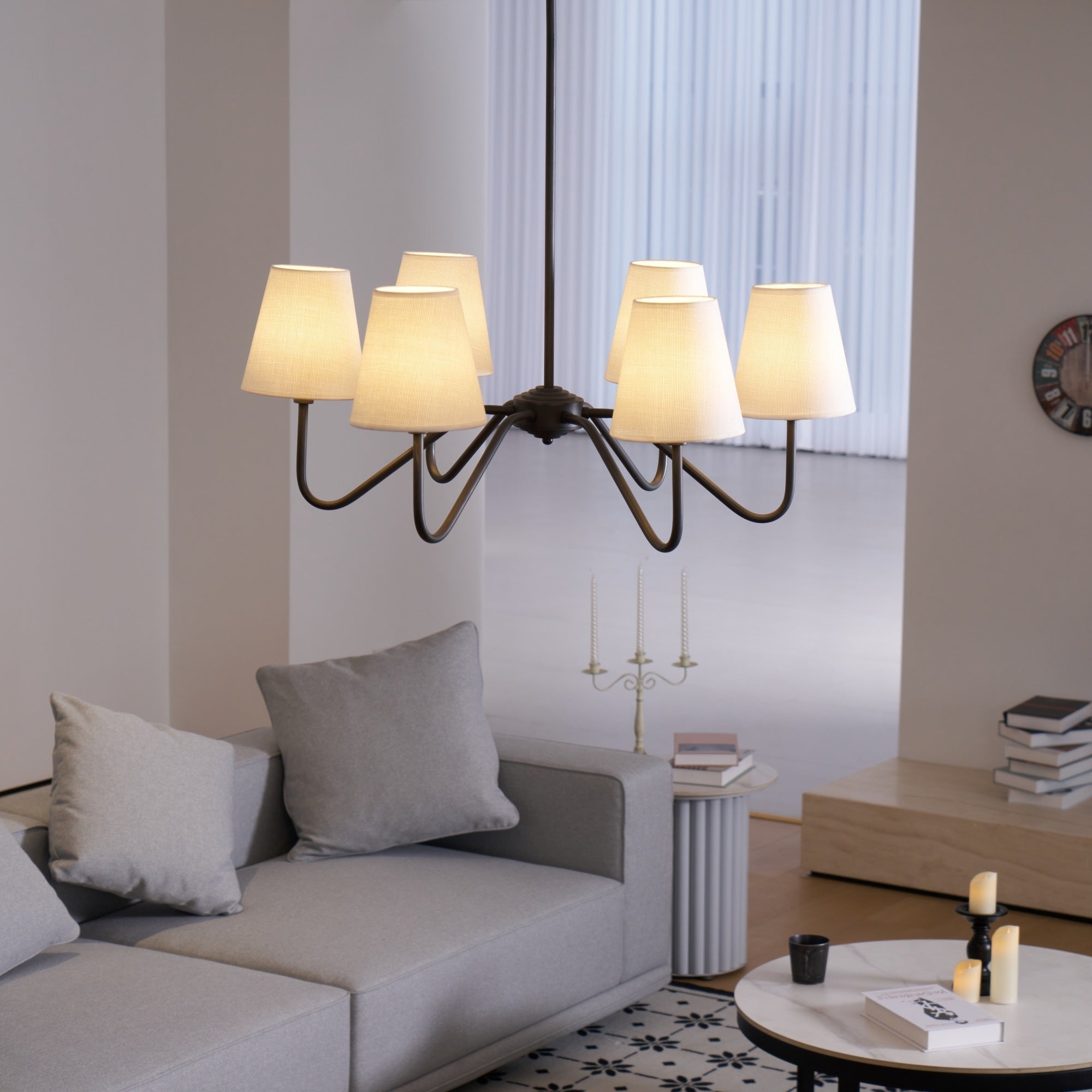 Aurvarira Lumos Classic Black Fabric Chandelier