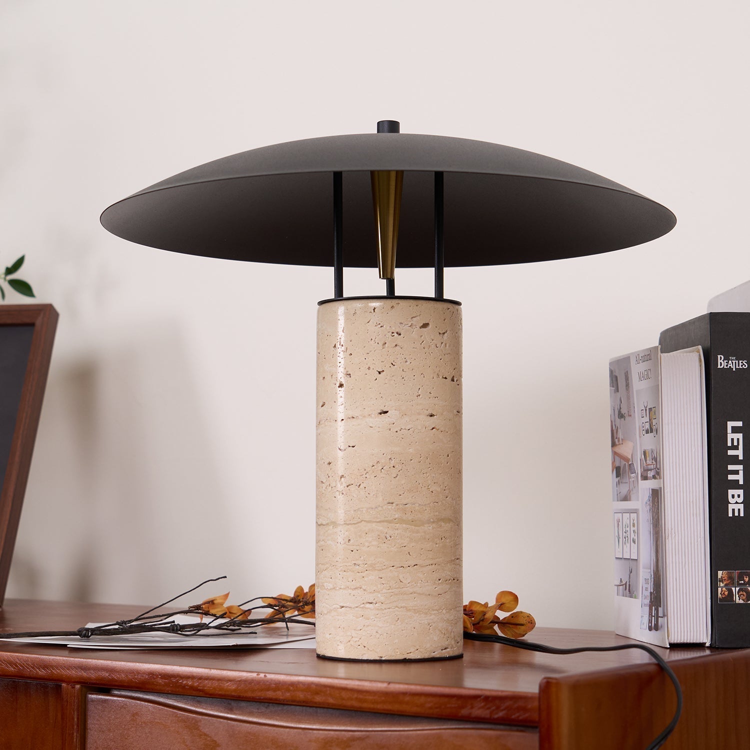 Eara Disc-Pillar Travertine Table Lamp