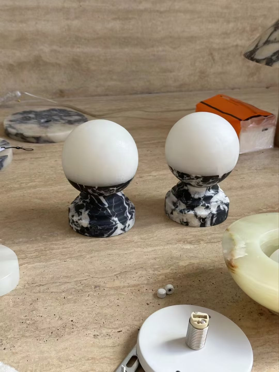 Tinarea Table Lamp