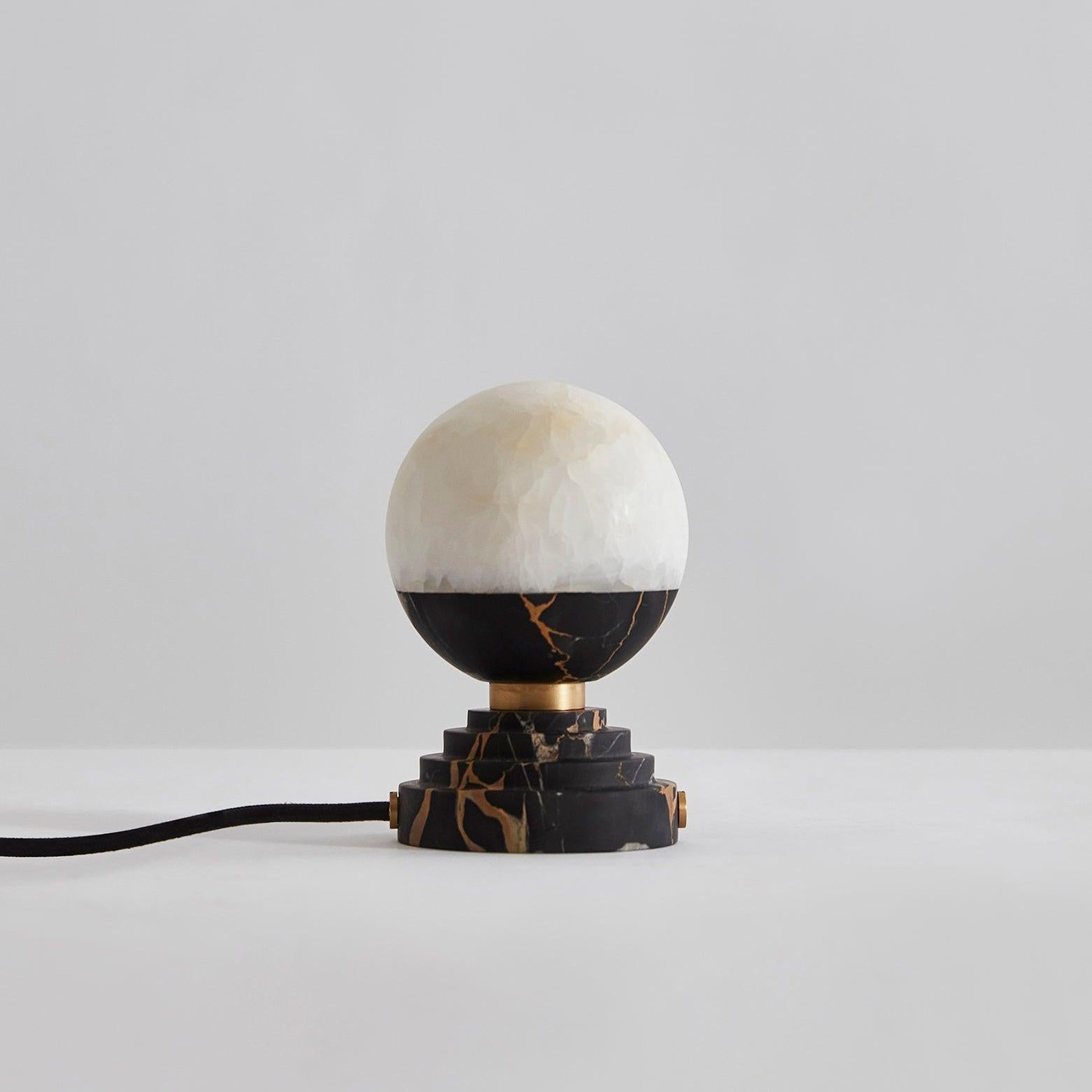 Tinarea Table Lamp