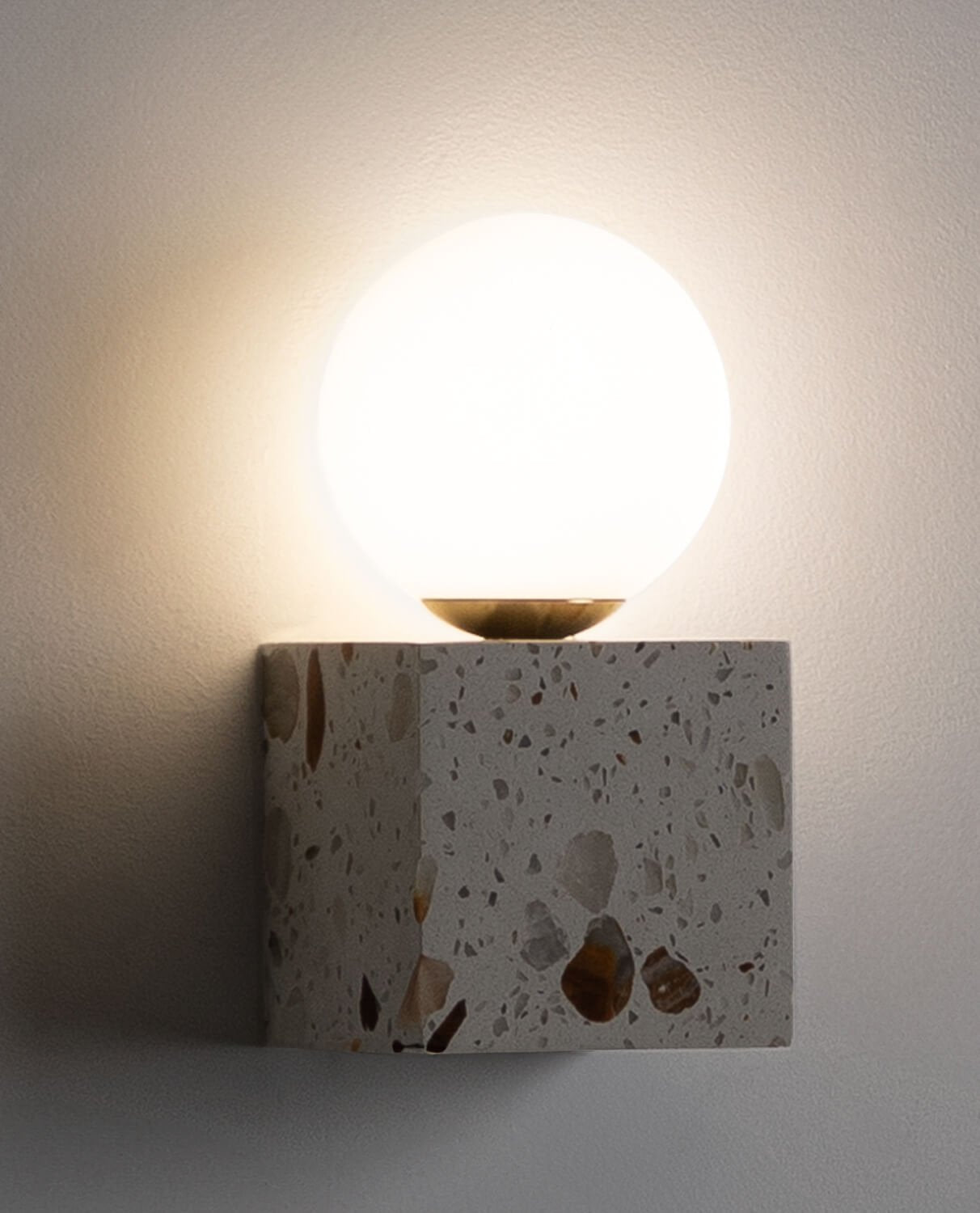 Teriaira Wall Sconce