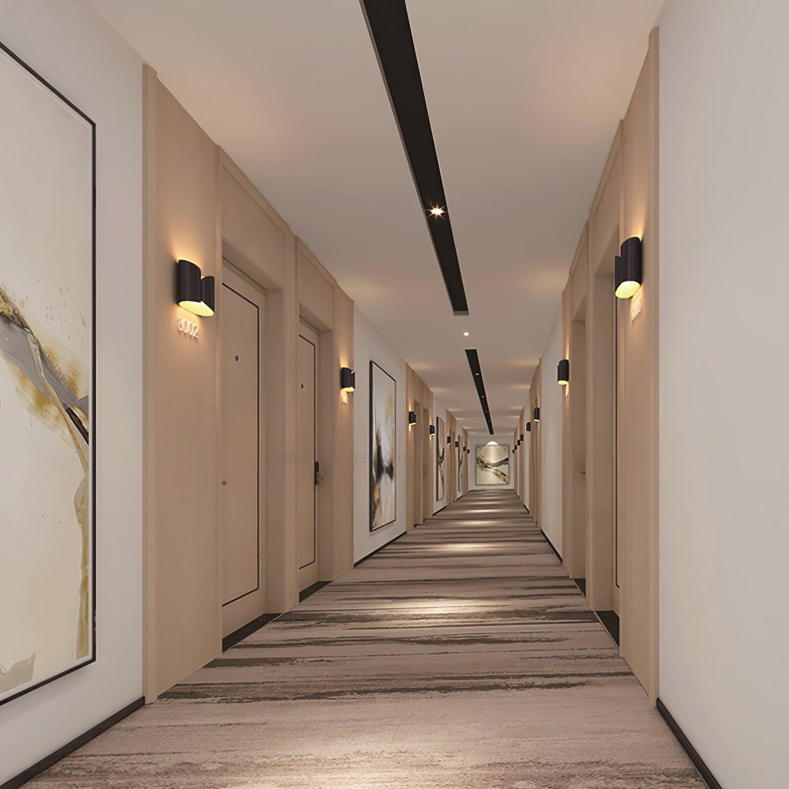 Vanta Wall Light