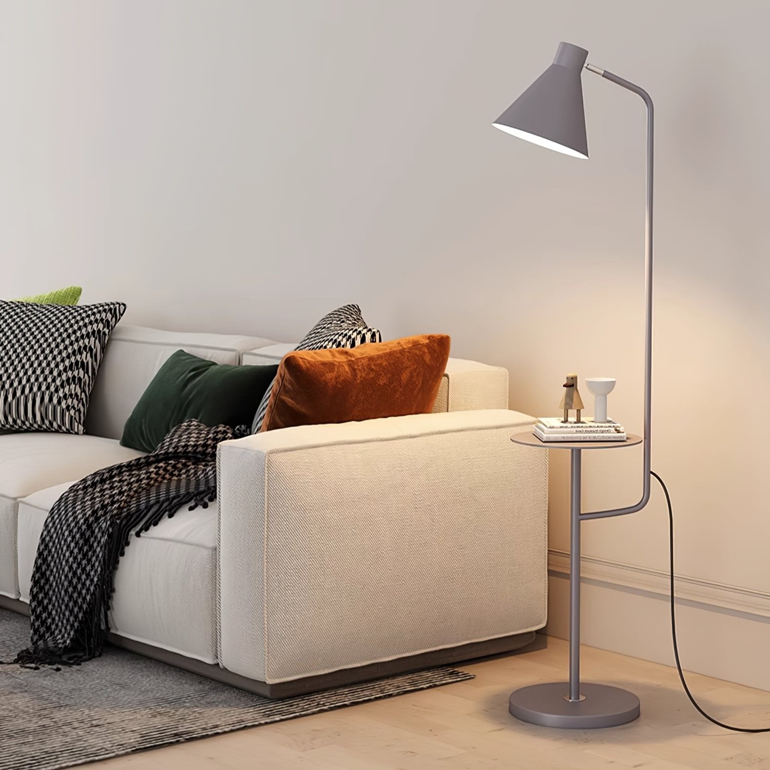 Nerylon Floor Lamp Macaroon