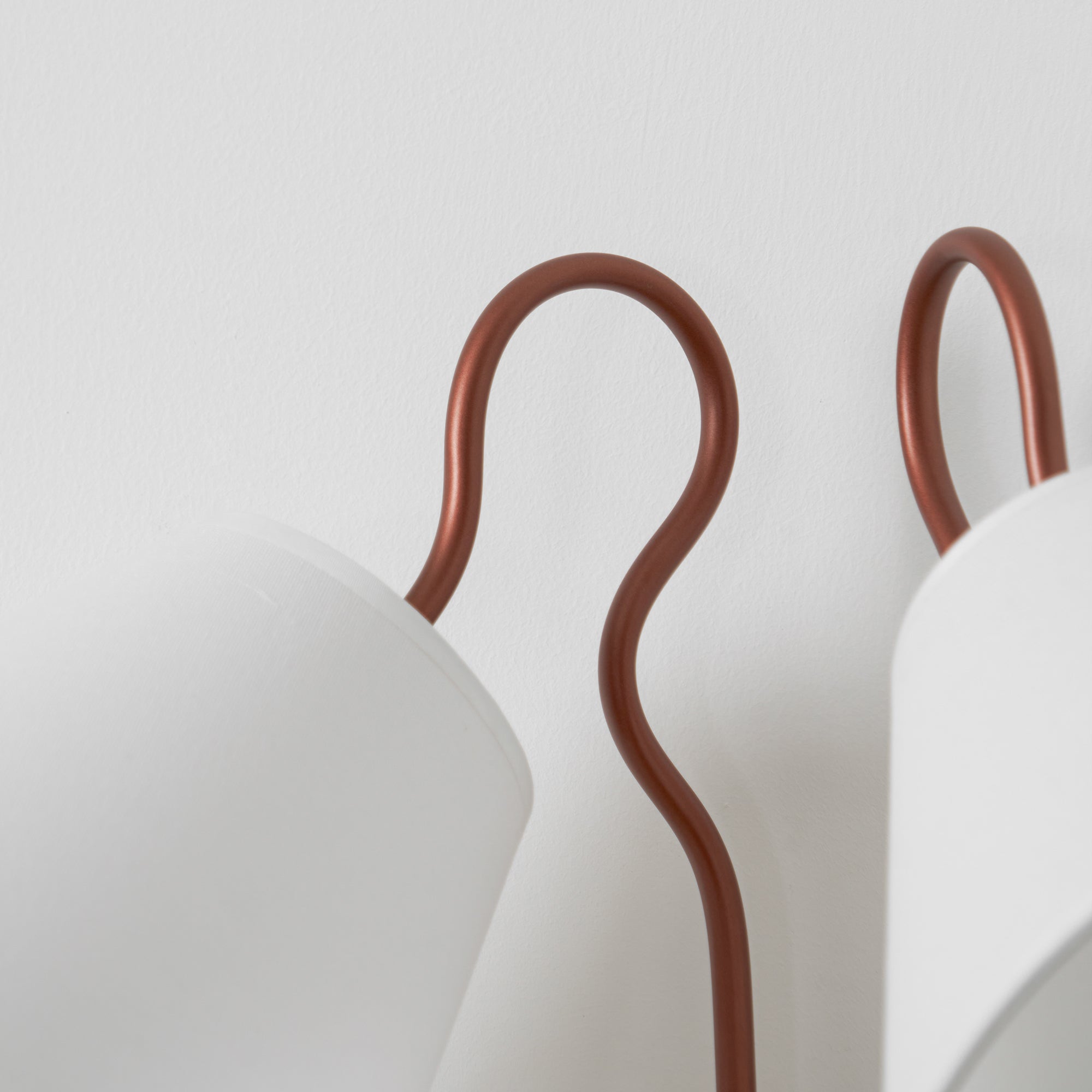 Orelorenne Wall Lamp