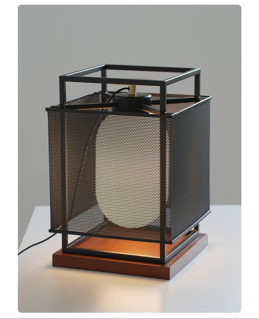 Bravik Table Lamp